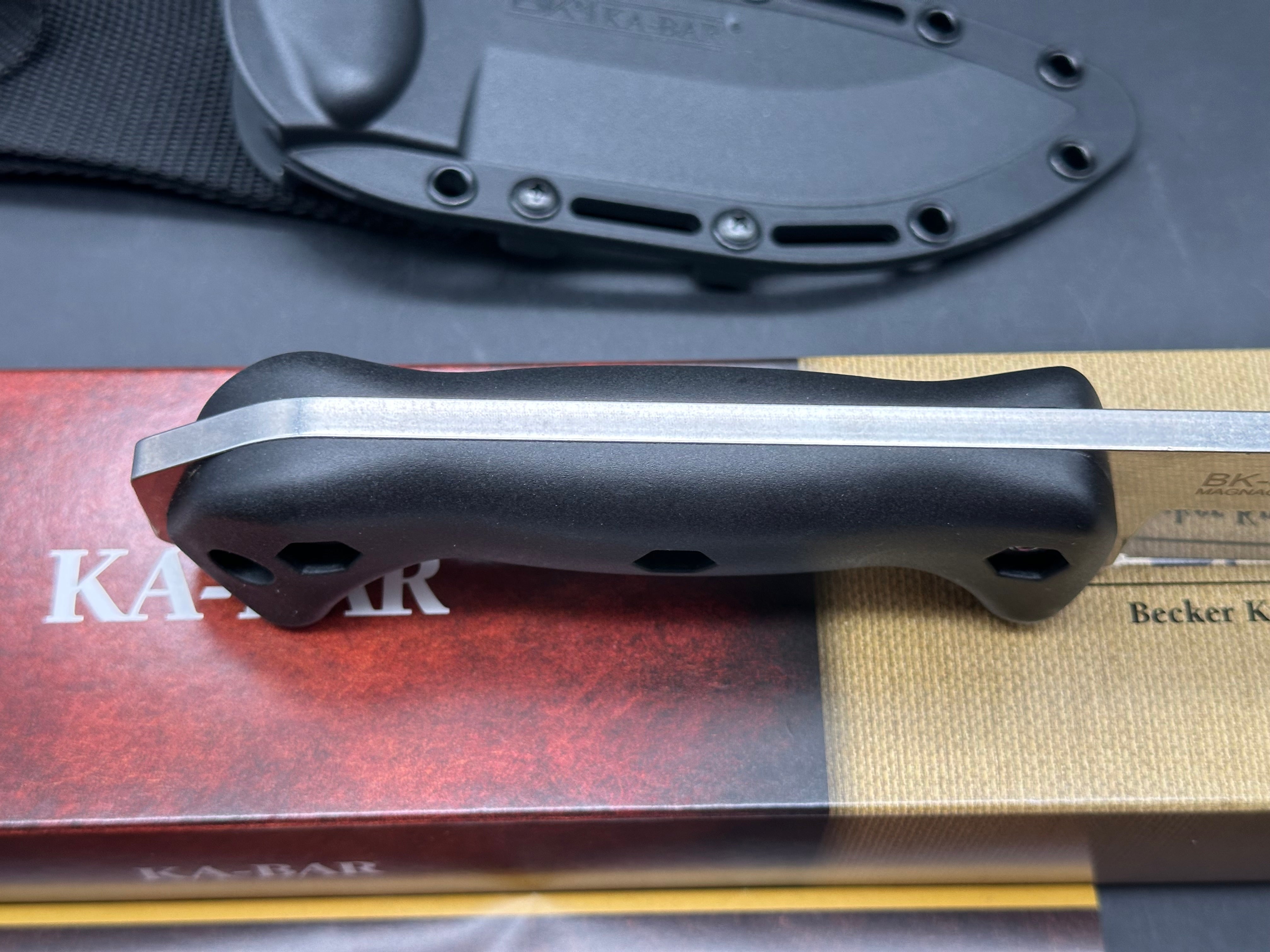 KA-BAR Becker MagnaCut Campanion
