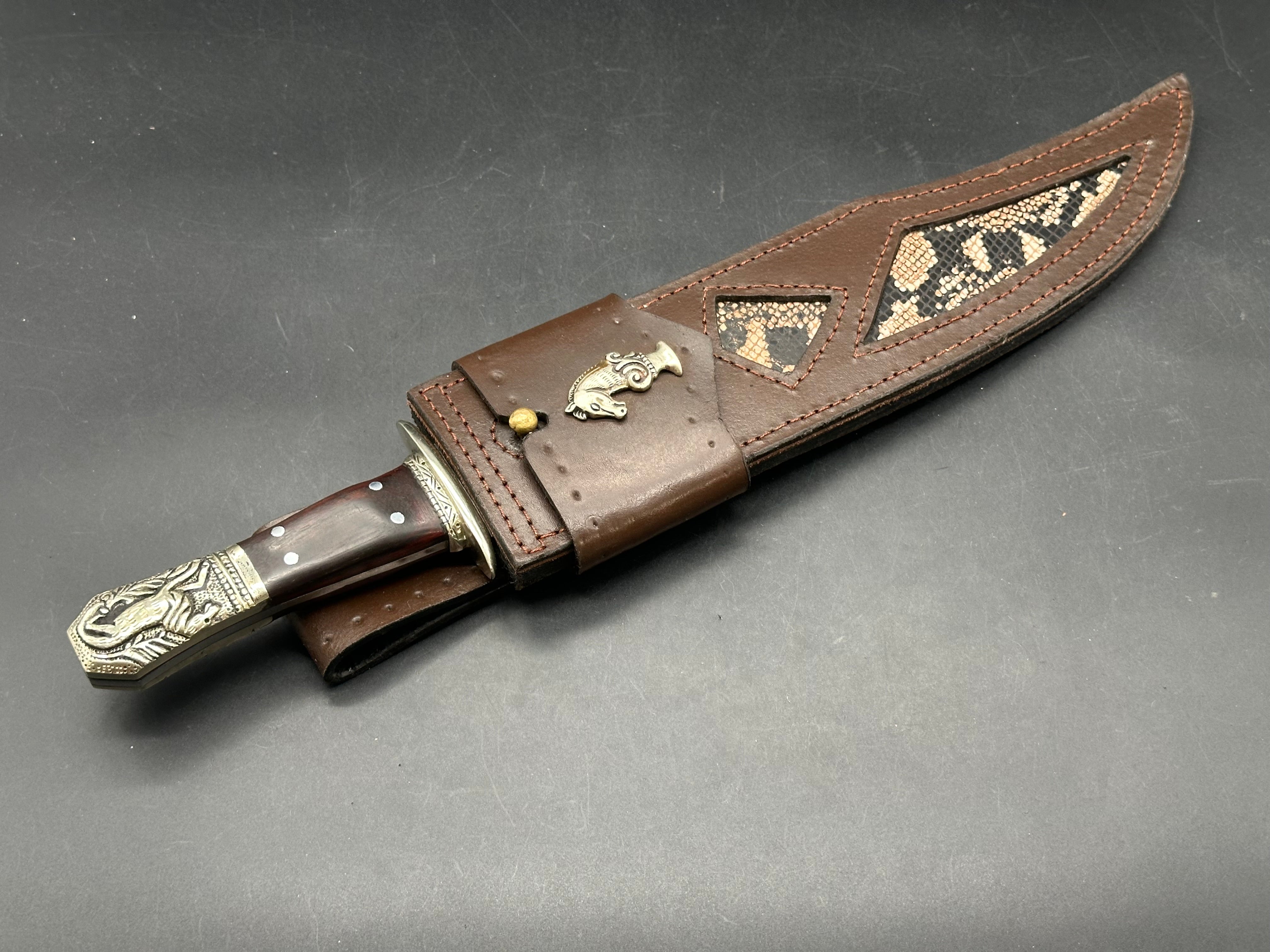 Paladin Bowie / This Bowie is by KnivesbyHand