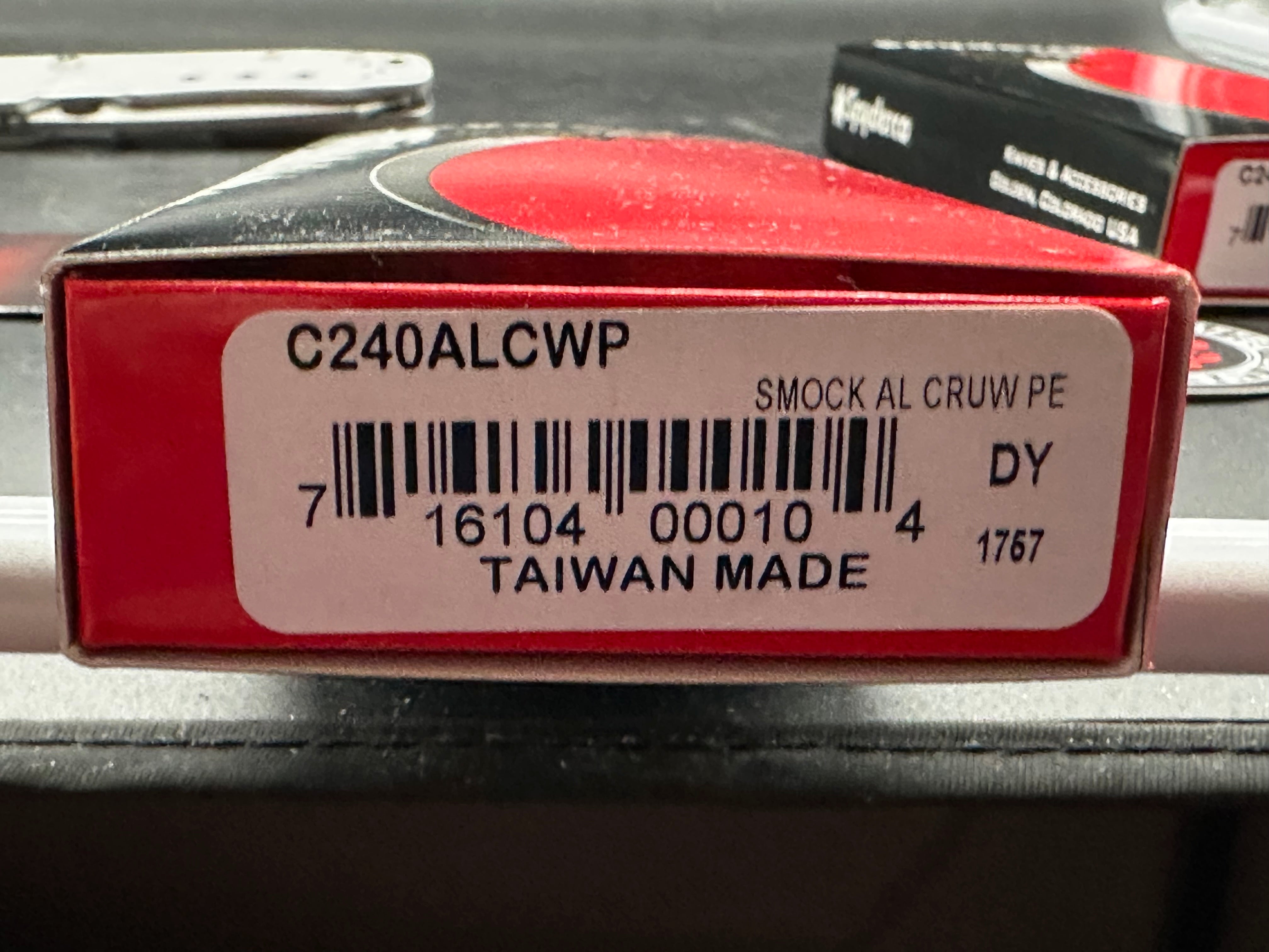Spyderco Smock-Distributor Limited Edition 3.45" CPM CruWear Satin Blade with Blasted Anodized Aluminum Scales