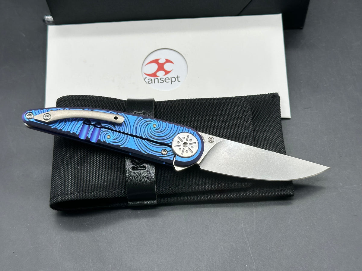 KANSEPT SYMÉTRIX BLUE-PURPLE ANODIZED TITANIUM/SWIRL PATTERN HANDLE 2.85" STONEWASH S35VN