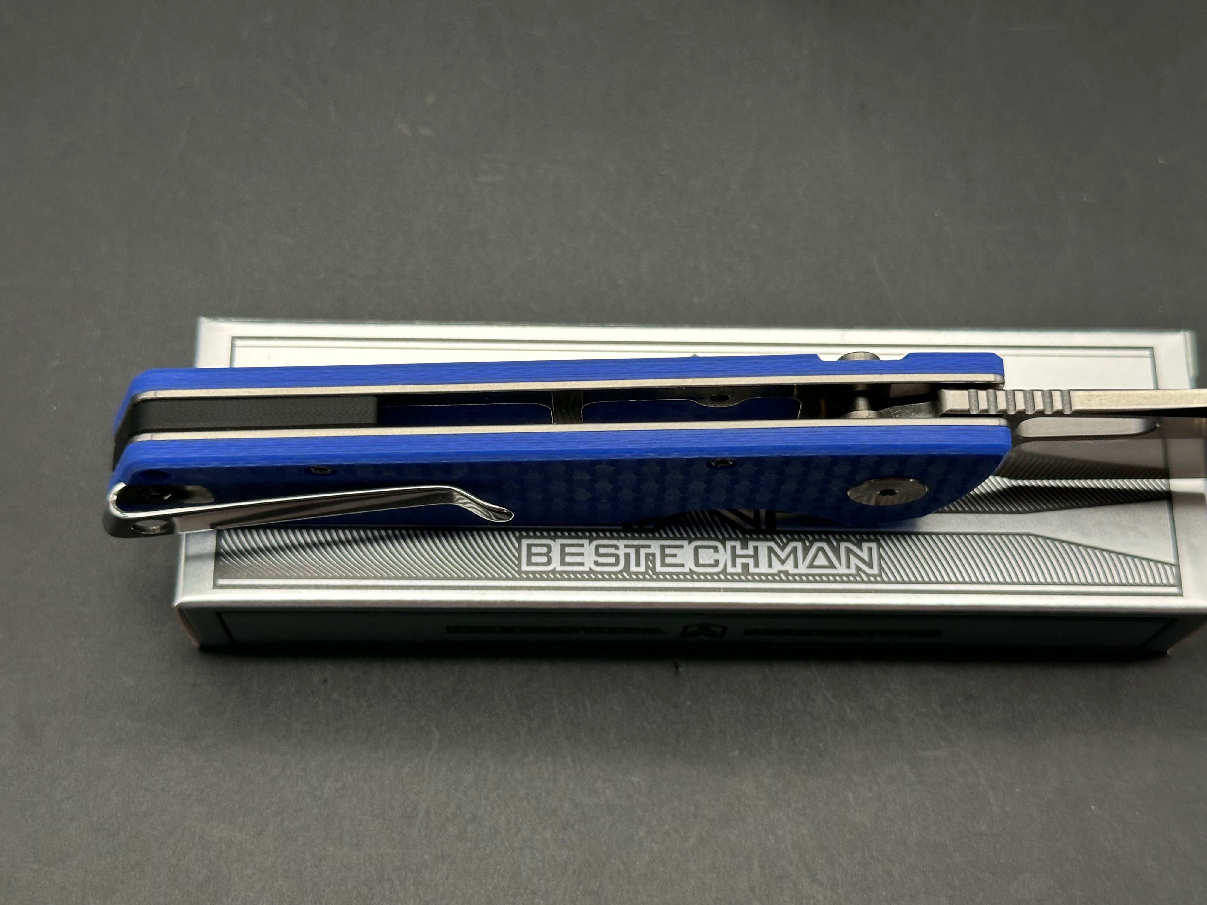 BESTECHMAN GUARDIAN FOLDING KNIFE BLUE G10 HANDLE D2 PLAIN EDGE