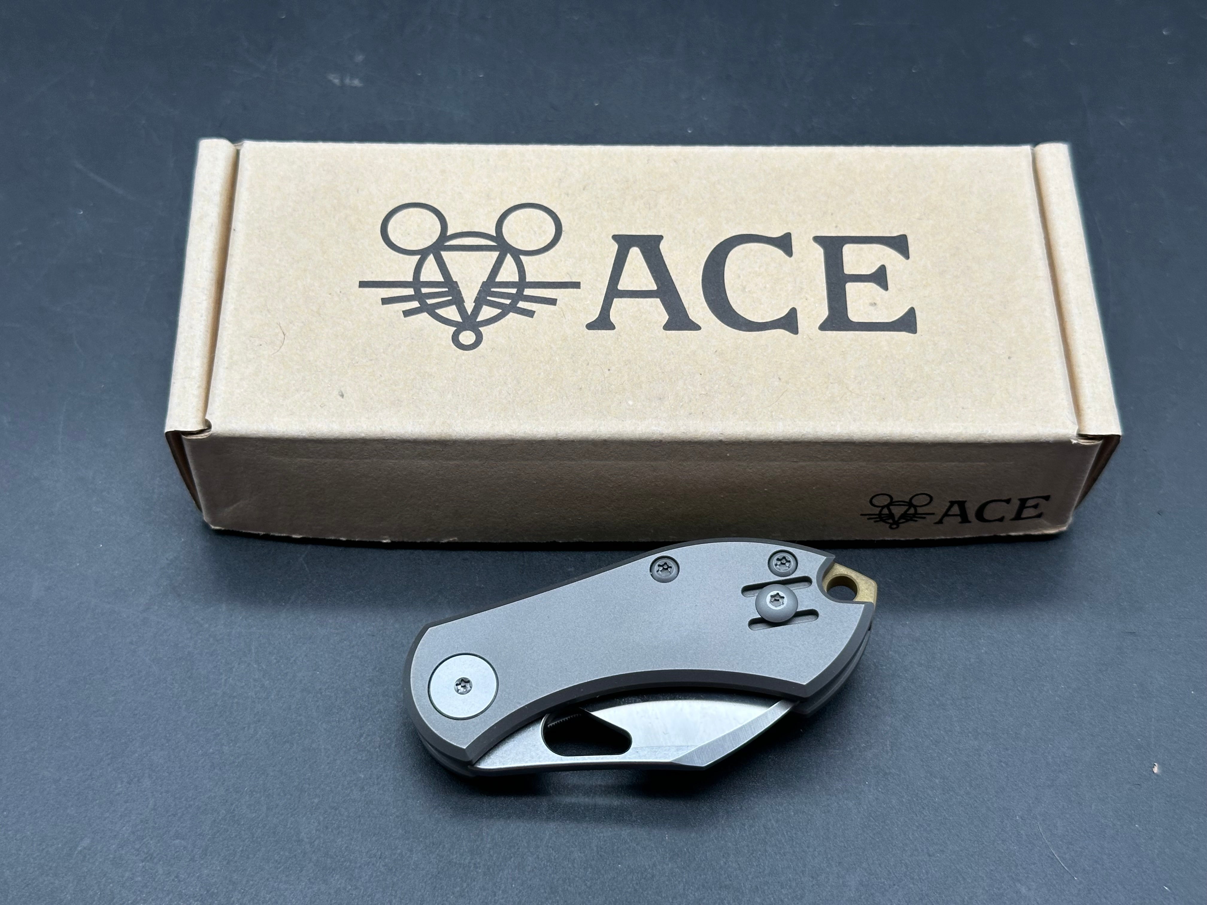 Giant Mouse Vox/Anso ACE Nibbler Liner Lock Knife Titanium (1.9" Satin 20CV)
