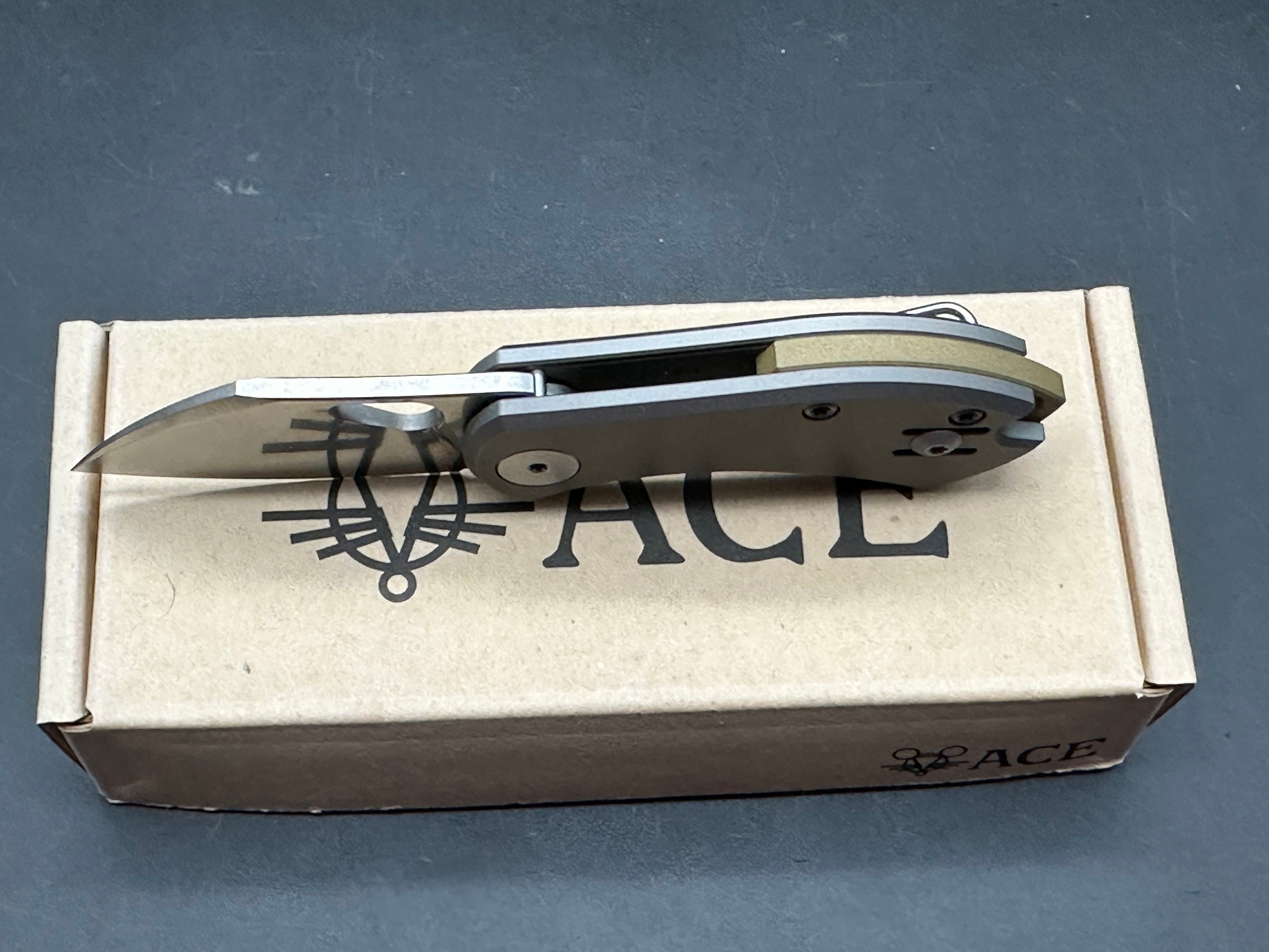 Giant Mouse Vox/Anso ACE Nibbler Liner Lock Knife Titanium (1.9" Satin 20CV)