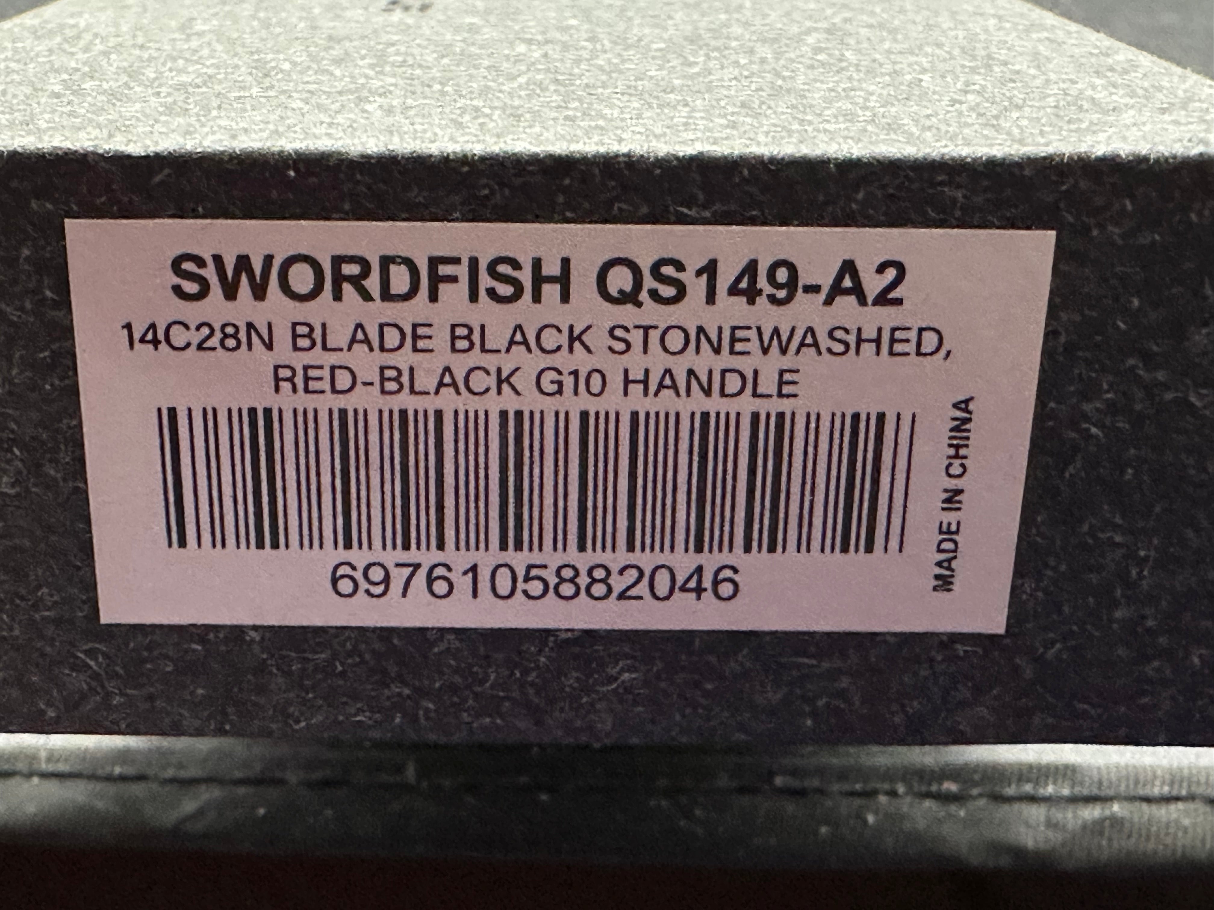 QSP Swordfish Button Lock Knife Black/Red G-10 (3.625" BW)