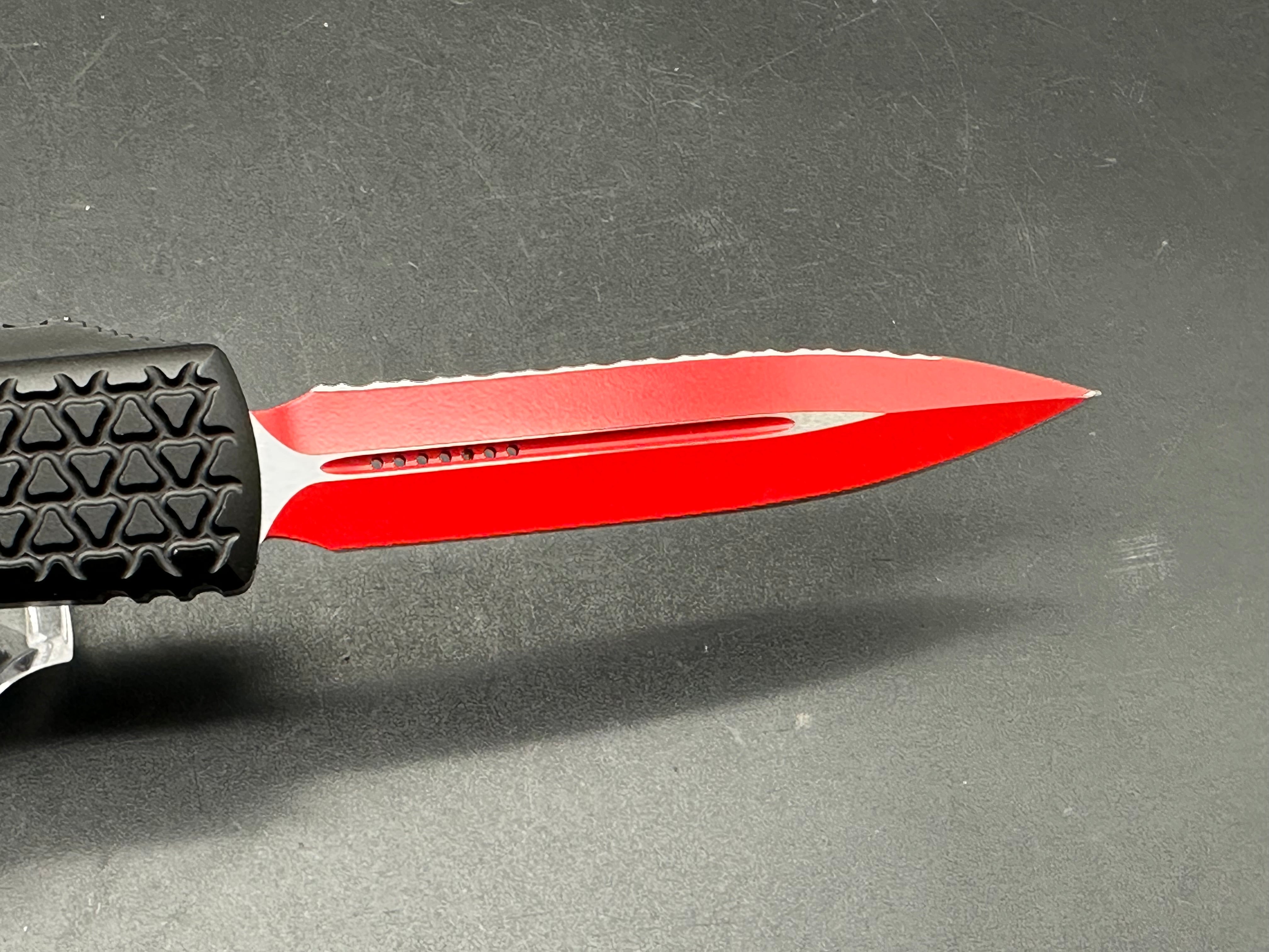 Microtech Ultratech Sith Lord Made 05/2023 S/N9123 Fully serrated on one side