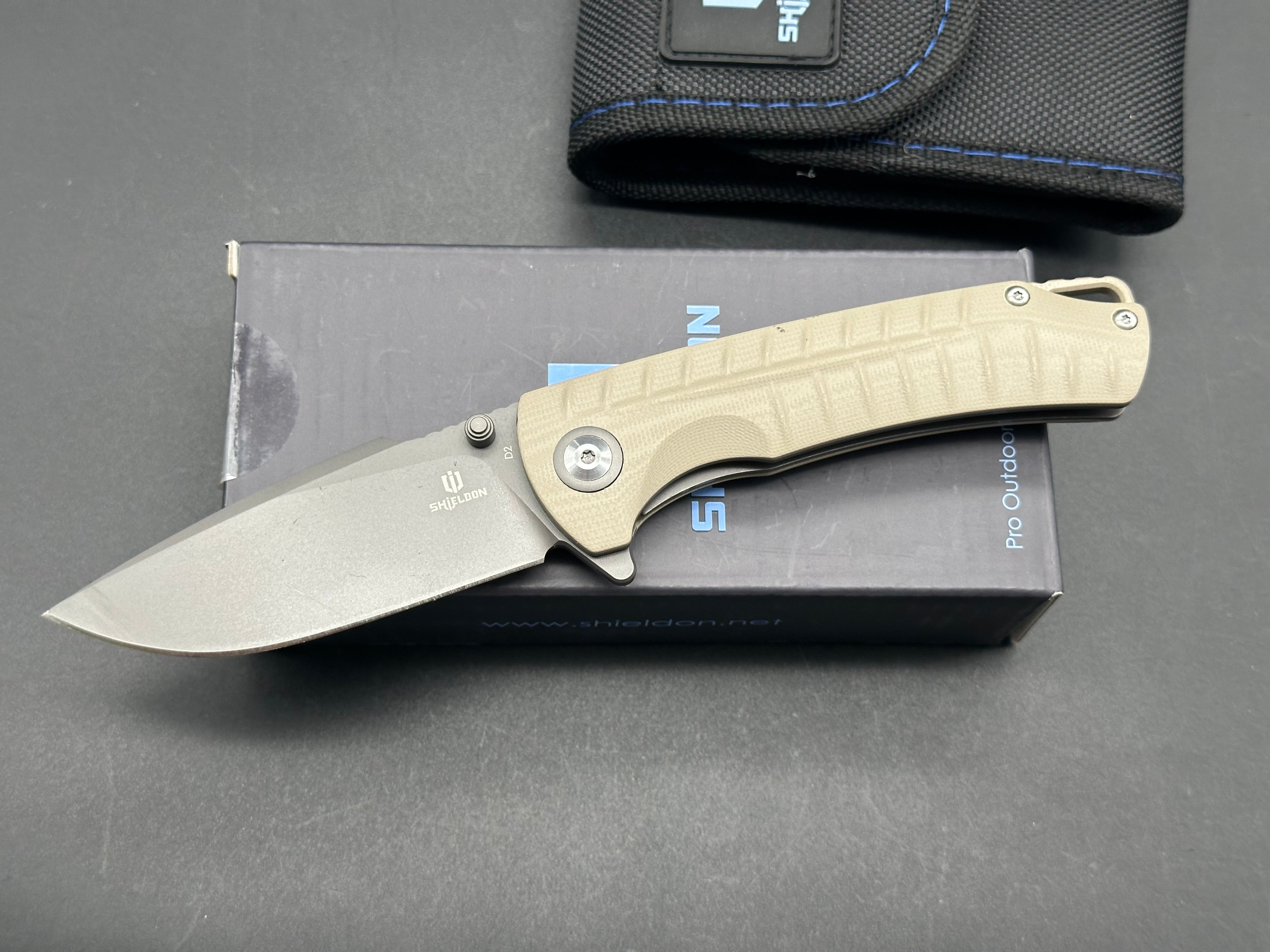 Shieldon Relicanth - Tan G-10 (3.11" D2)