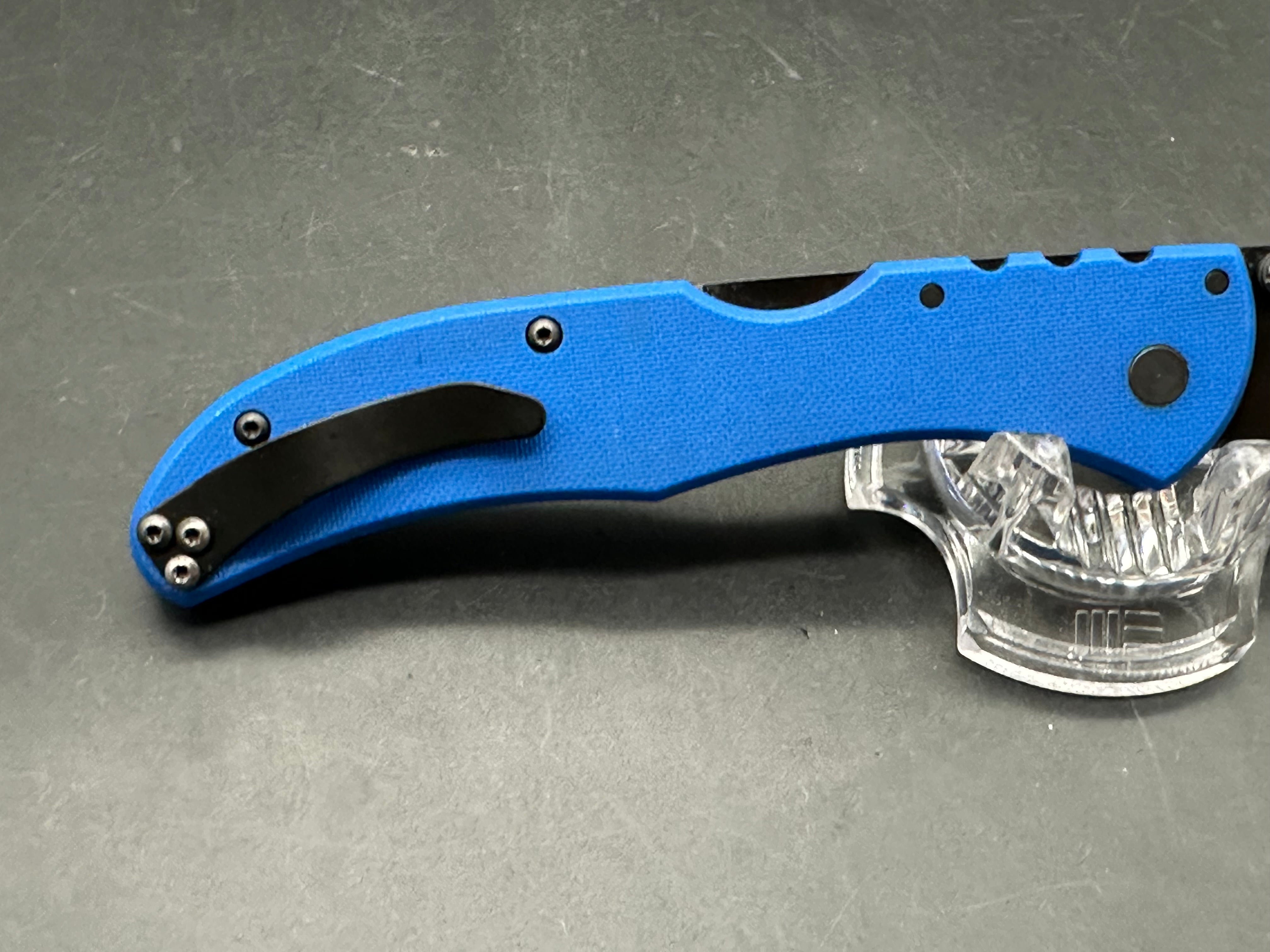 Cold Steel Broken Skull CTS-XHP DLC coating, blue G-10
