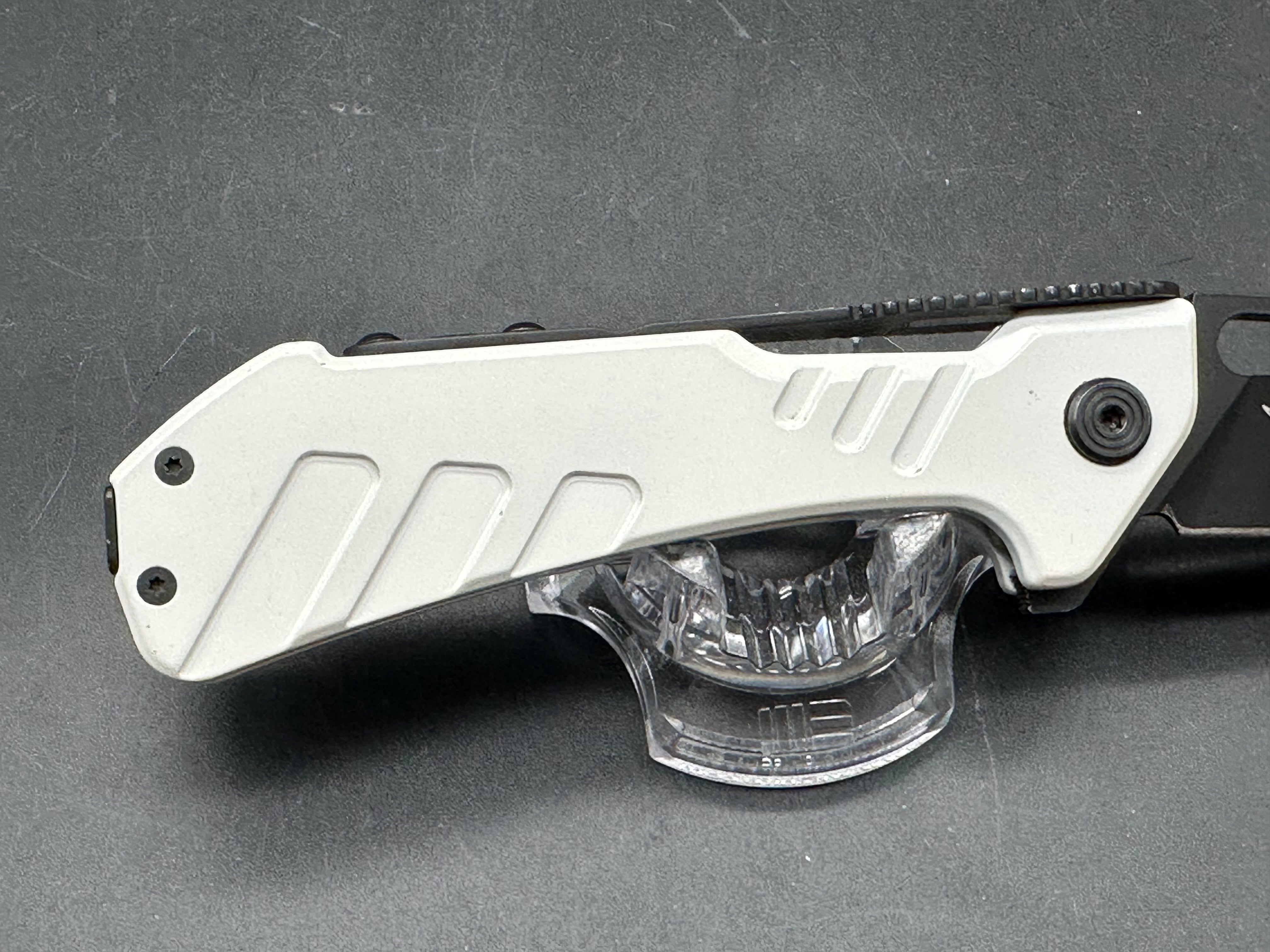 Buck Knives 830 Marksman, Buck of the Month May 2001, D2 steel, white aluminum handles