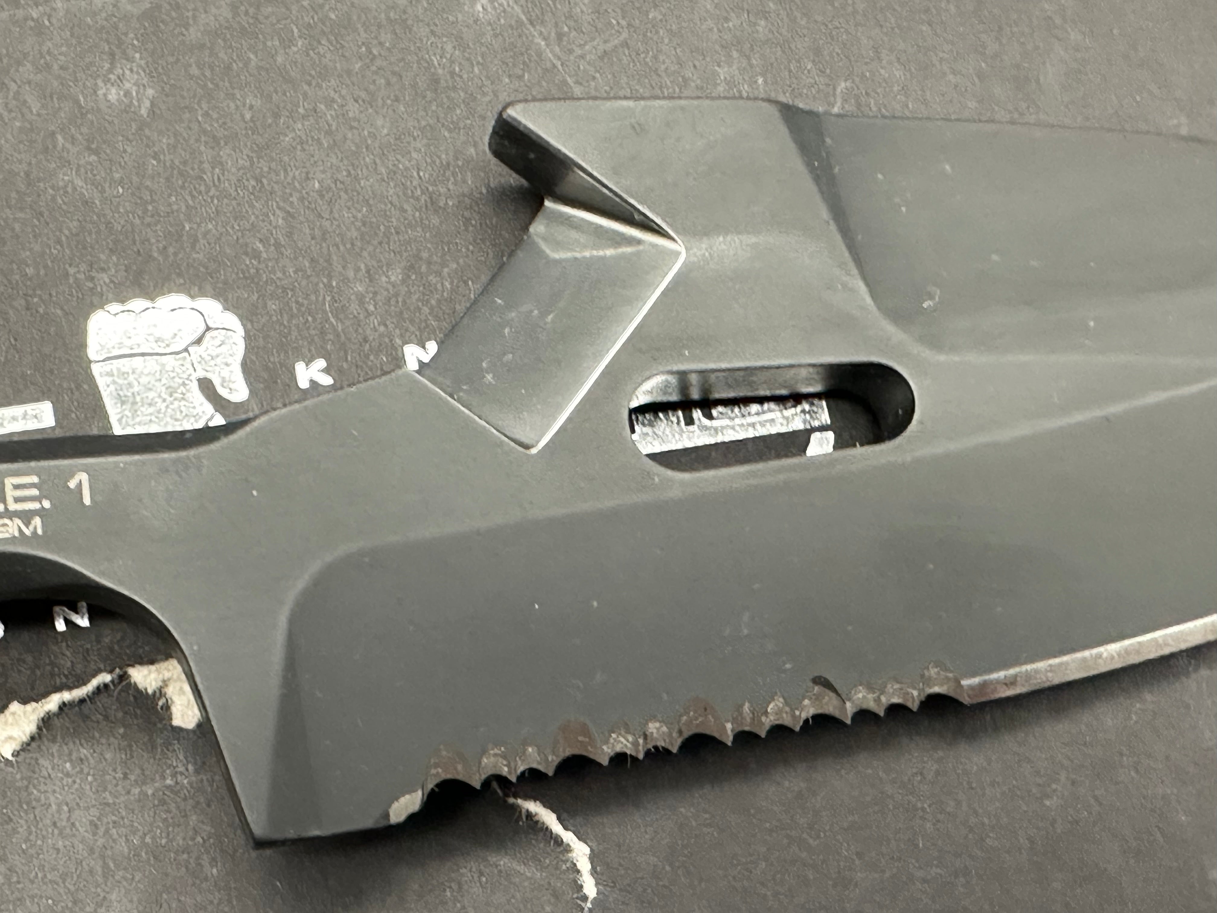 Extrema Ratio S.E.R.E 1 Fixed Blade Knife (5.875" Black Serr)