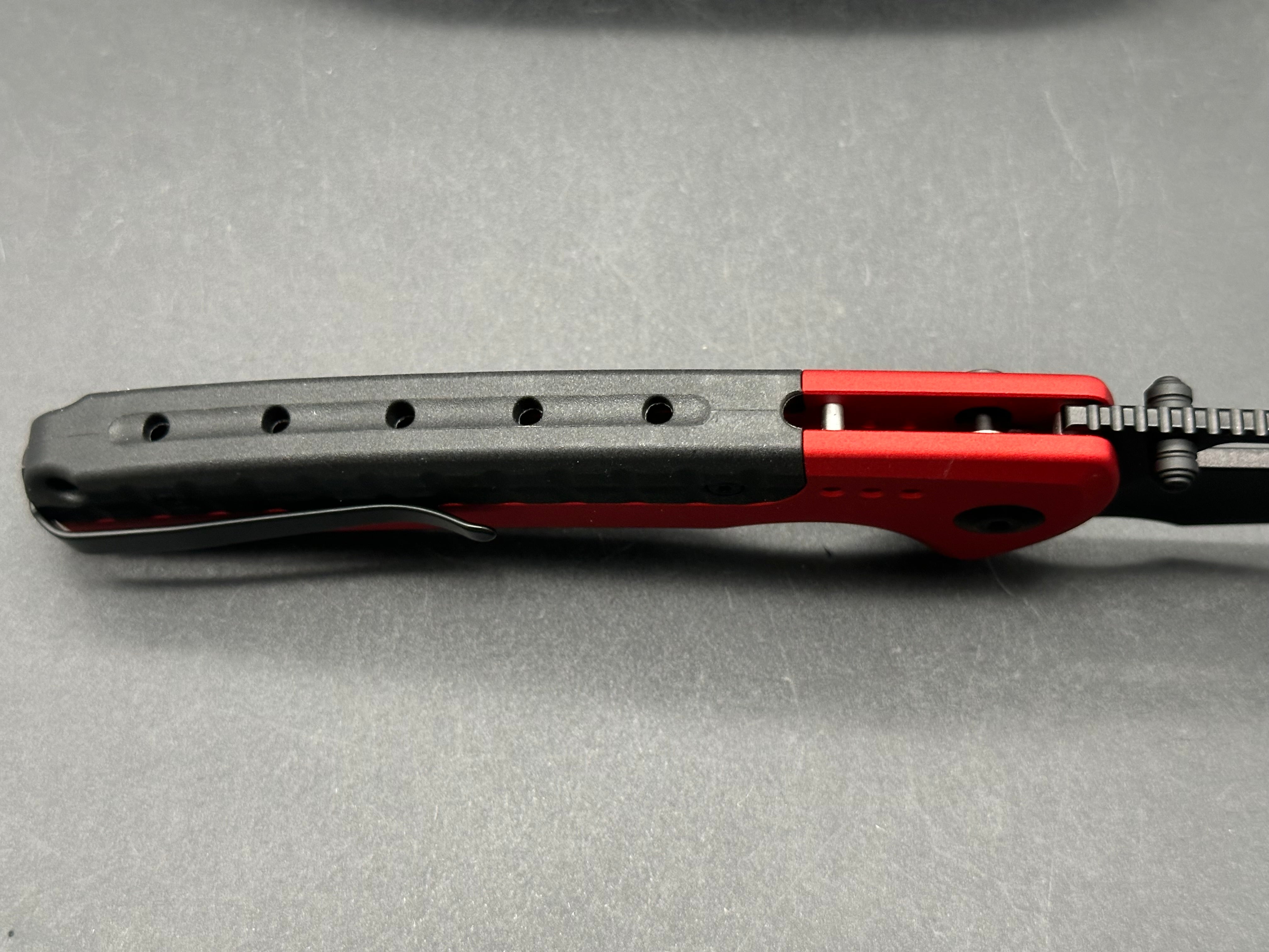 CIVIVI SENTINEL STRIKE BUTTON LOCK RED ALUMINUM HANDLE K110 BLACK BLADE