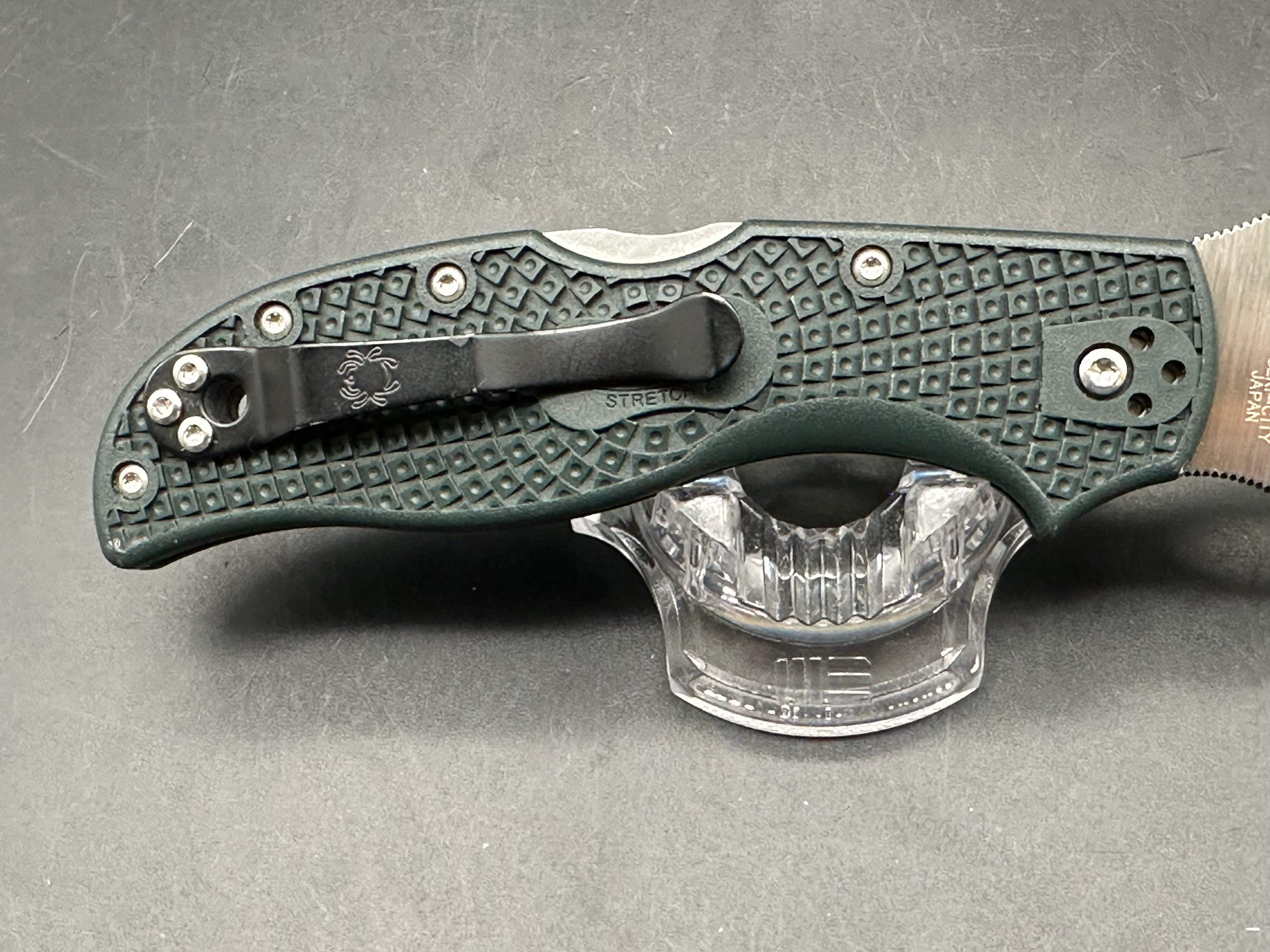 Spyderco Stretch 2 British Racing Green ZDP-189