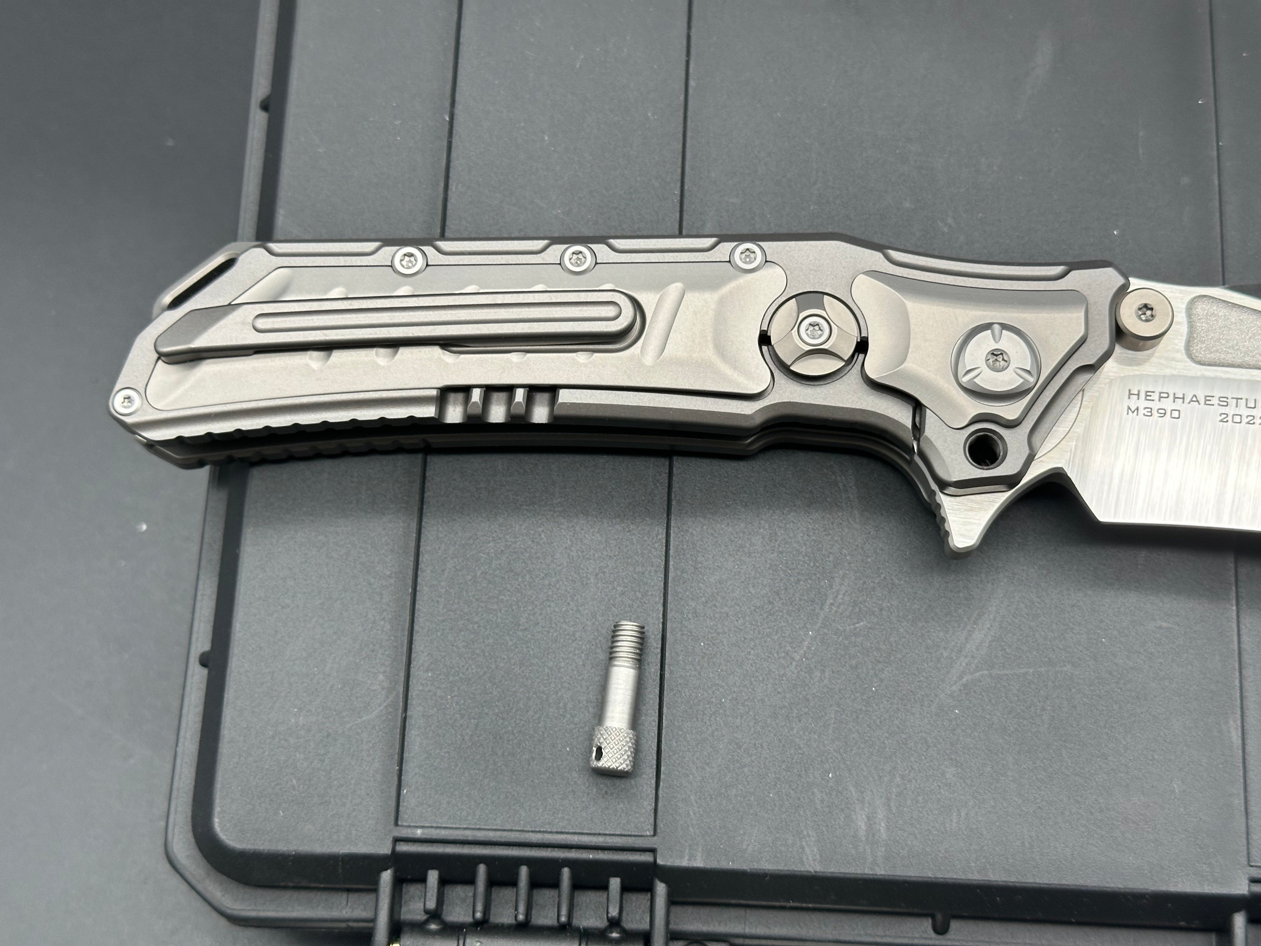 Maxace Hephaestus Frame Lock Knife Gray Titanium (4" Satin)