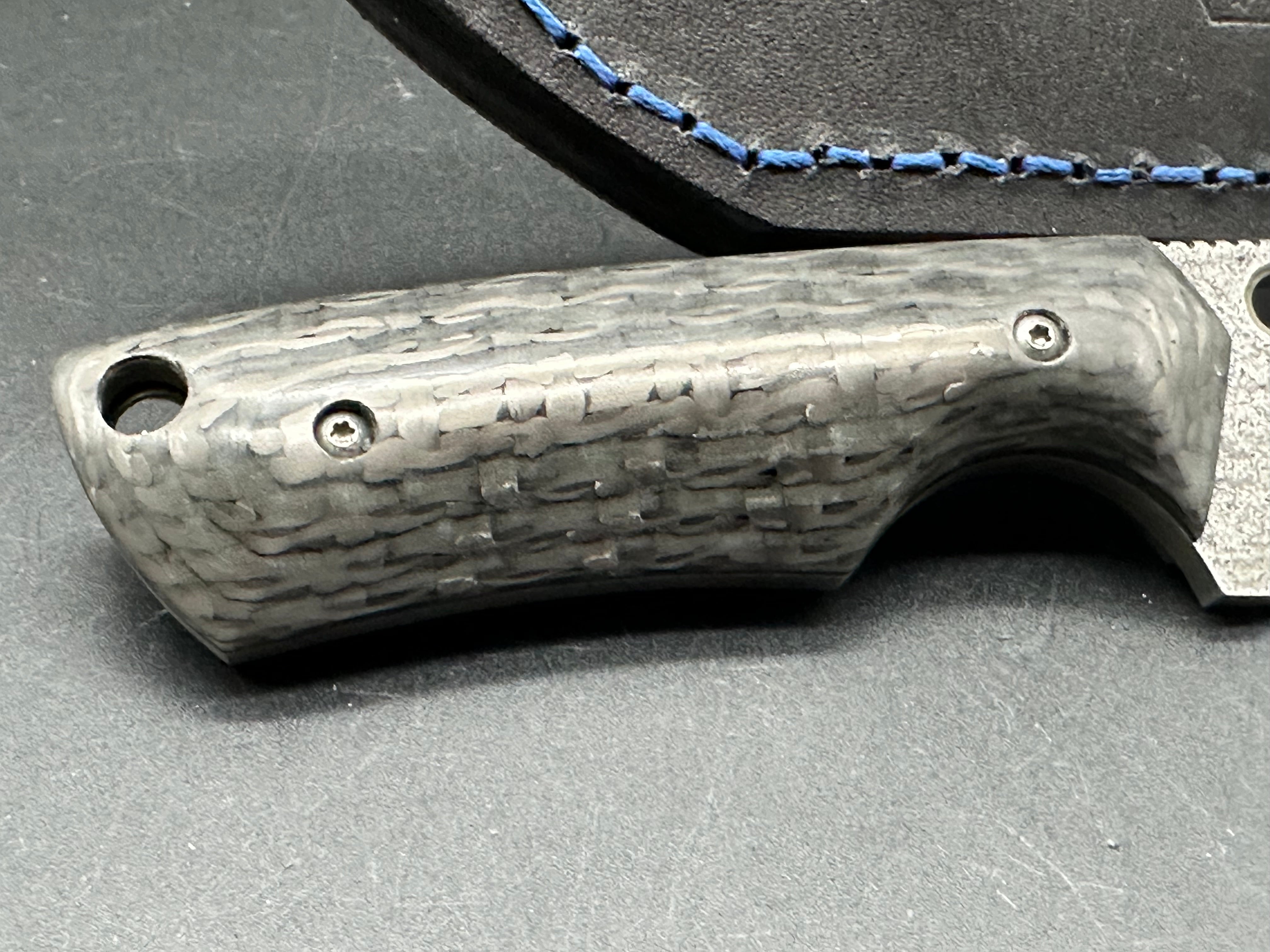 Macho Baldes Noceronte Custom fixed blade