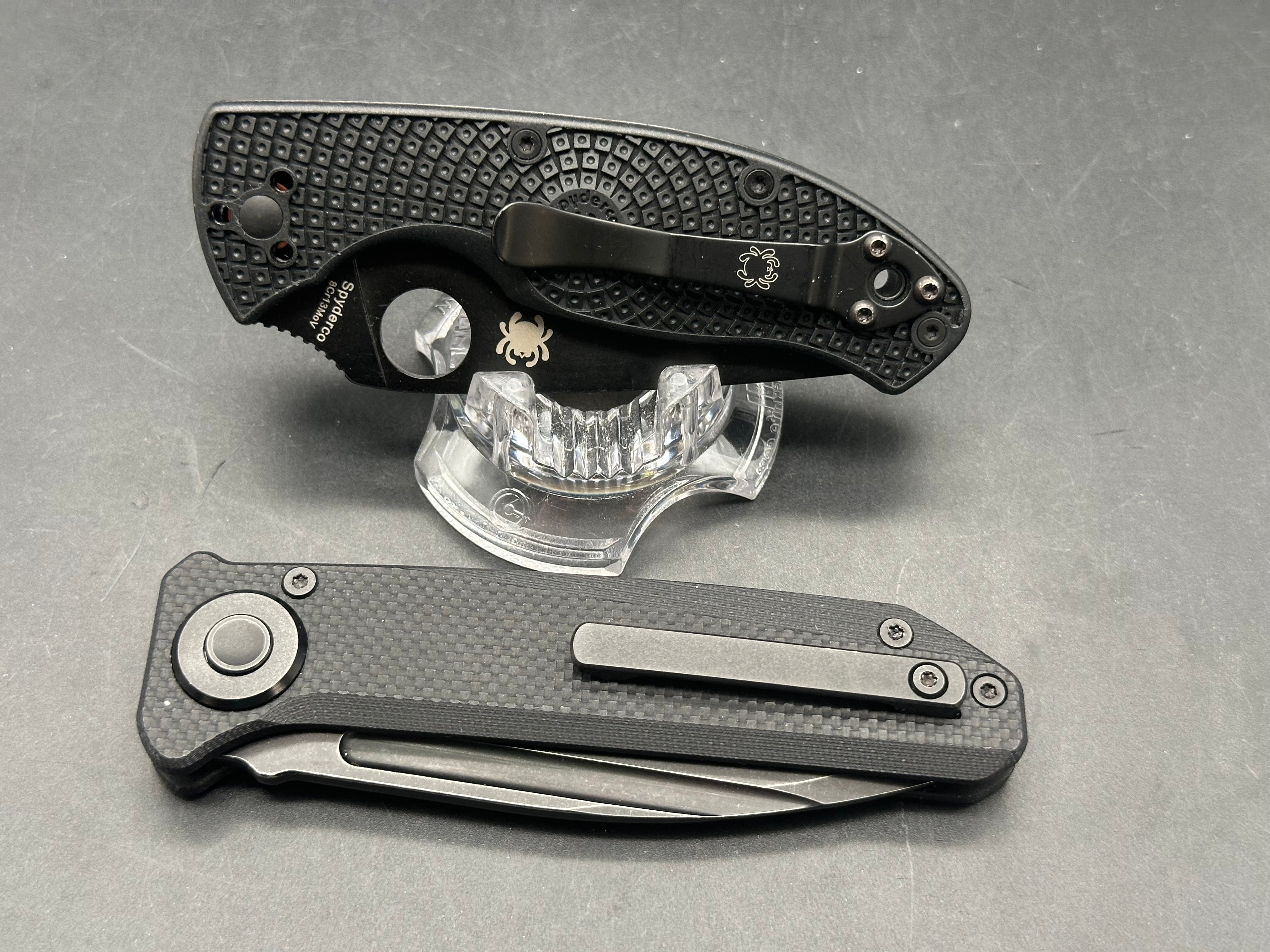 2 knife Bundle Spyderco Tenacious blacked out and Orion Knives Ares 14C28N black G-10