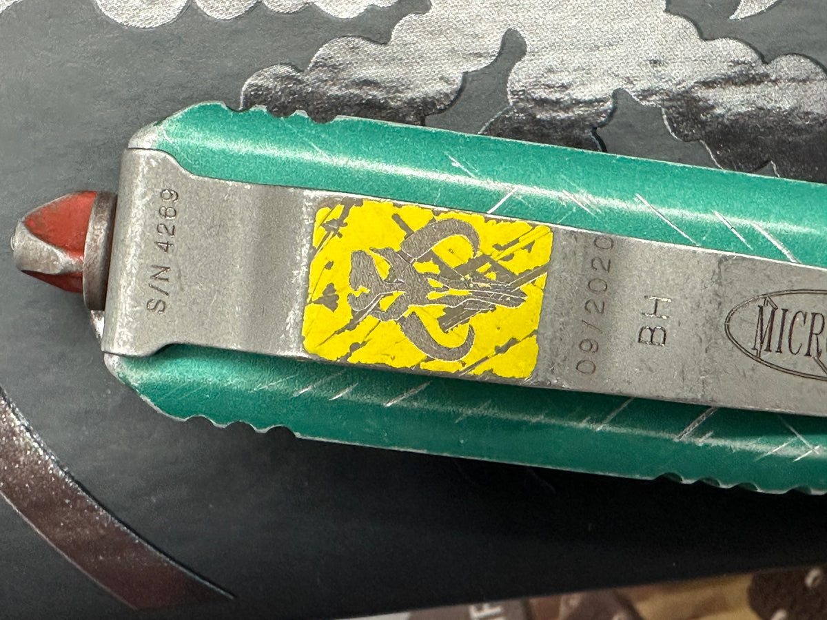 Microtech Ultratech Apocalyptic Standard Bounty Hunter