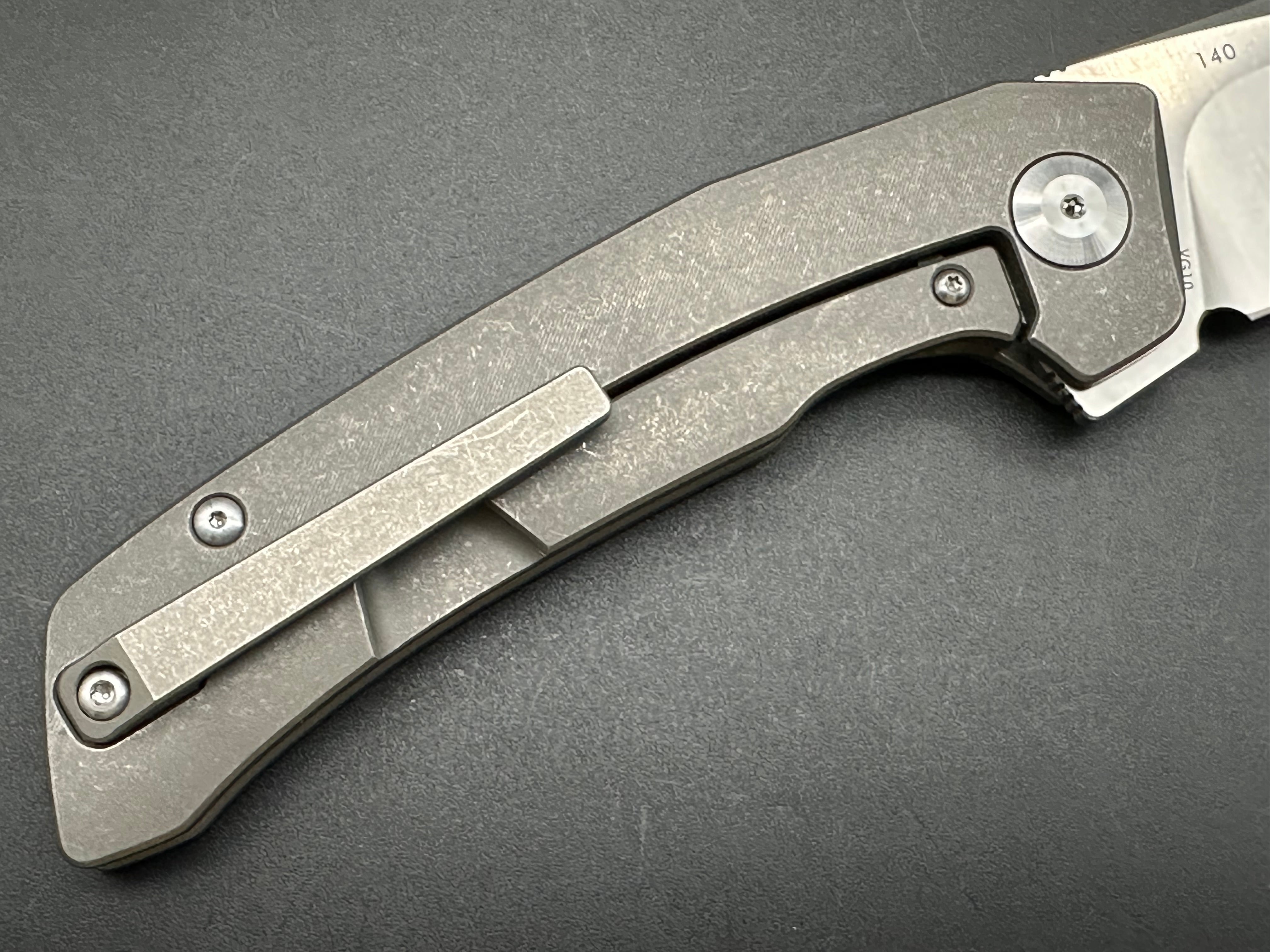 LAND 140 titanium handle w/VG10 blade