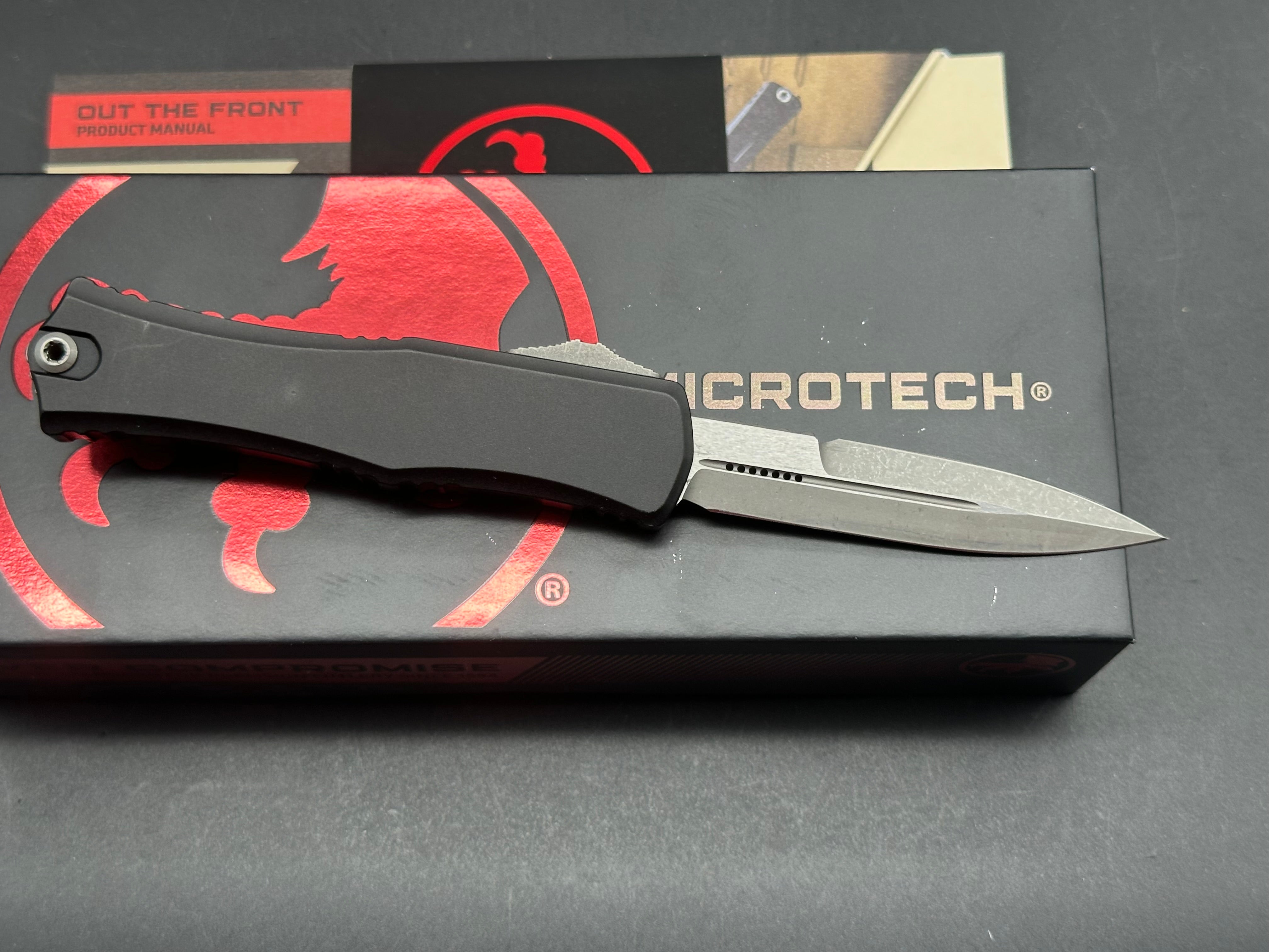 Microtech Hera II Mini Bayonet OTF Automatic Knife Black Aluminum (2.9" SW)