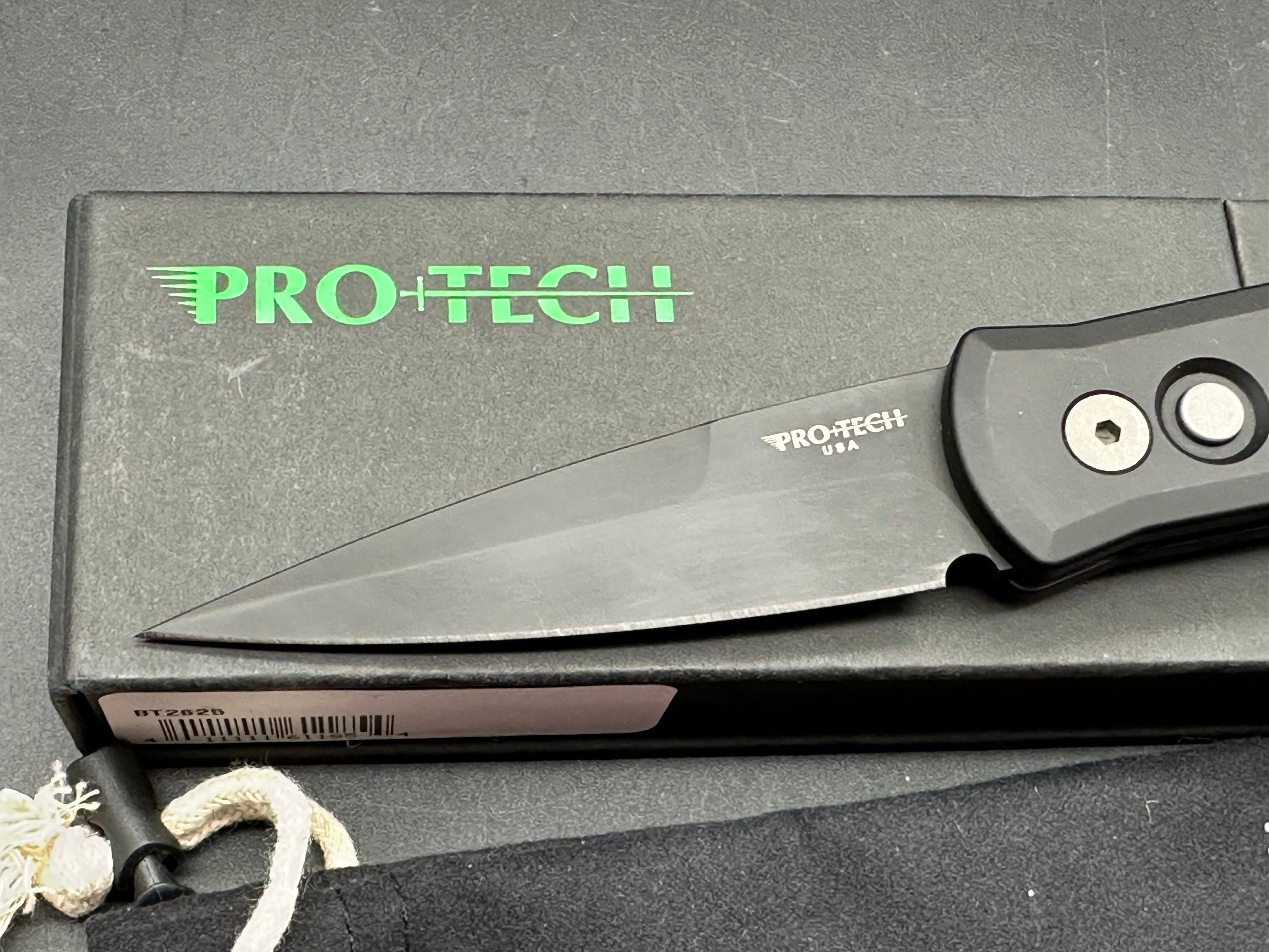 ProTech Godson Spear Point Automatic Knife Black Aluminum (3.2" Black 154CM)