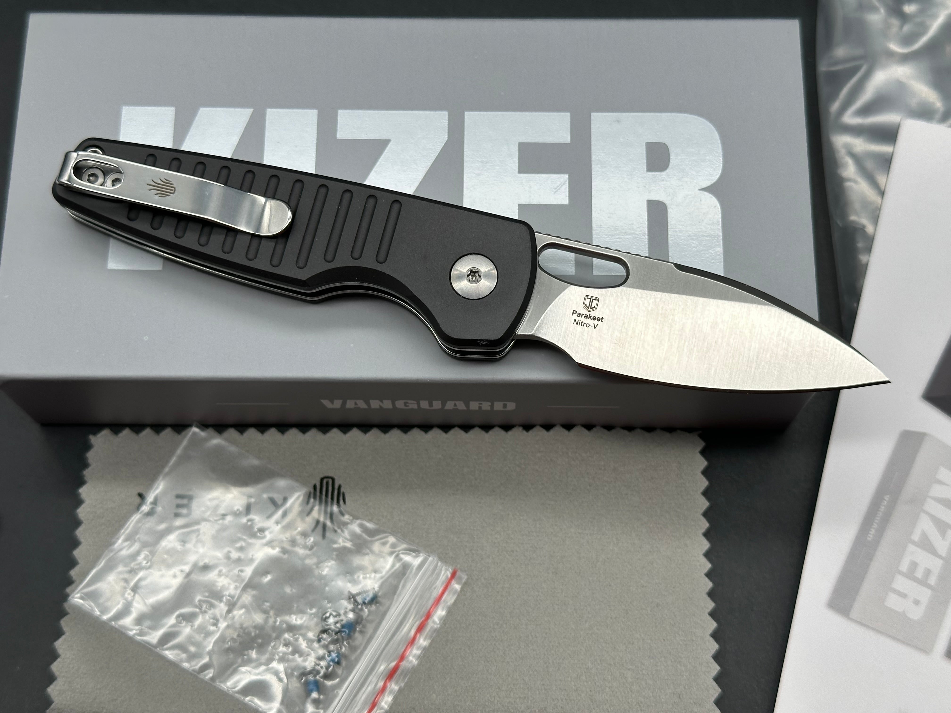 Kizer Parakeet (NEW), 2.46" Nitro-V Satin Drop Point Blade with Dark Gray Aluminum Scales