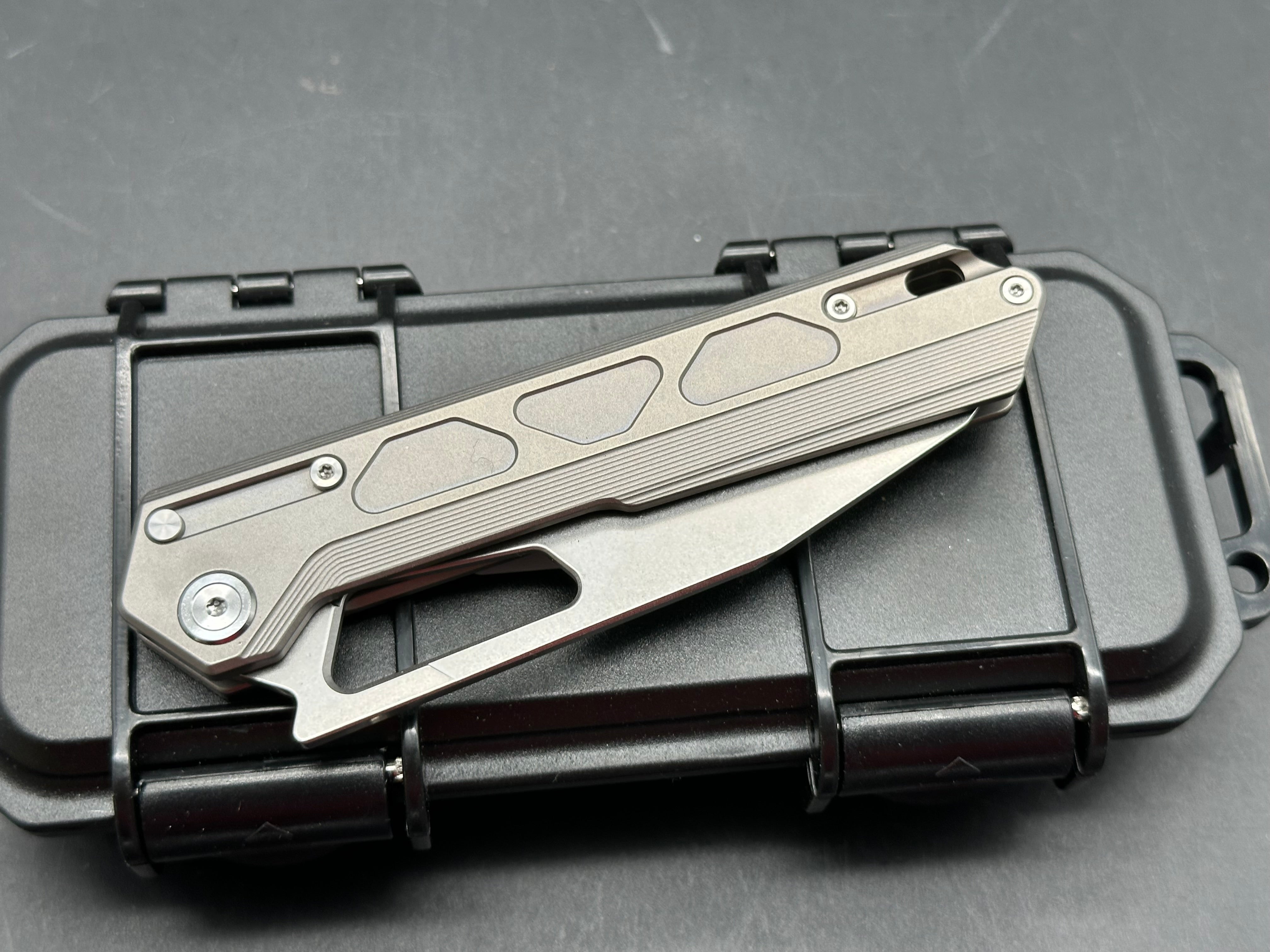 NOC Knives Tacray DT-03 3.75" VG10 Blade (4.2" blade) Titanium Scales & skiff bearings