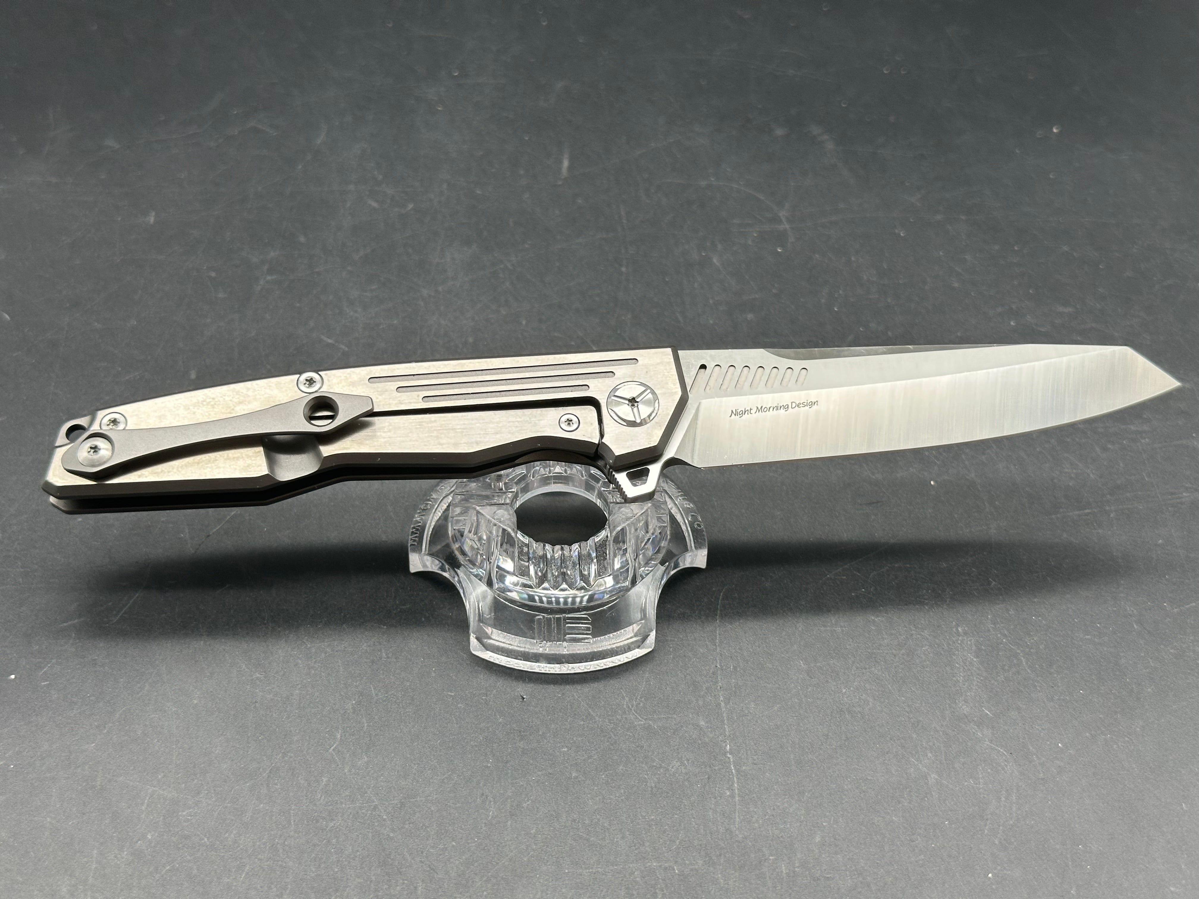 TwoSun TS16 Night morning design. 3.8 inch Bohler M390 blade. Titanium handle