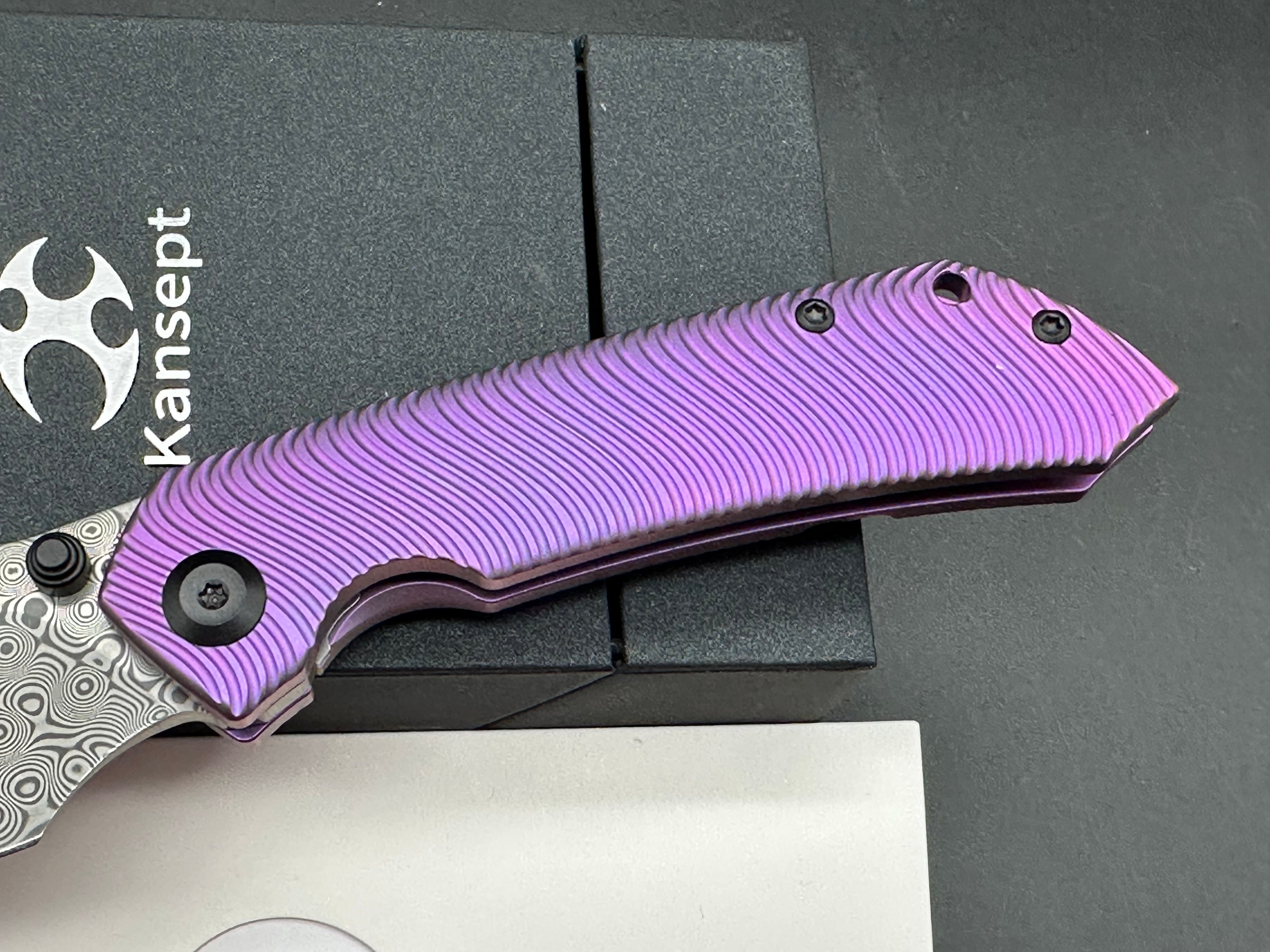 KANSEPT FENRIR PURPLE ANODIZED TITANIUM MICRO MILLED WATER RIPPLE HANDLE (3.48'' DAMASCUS BLADE)