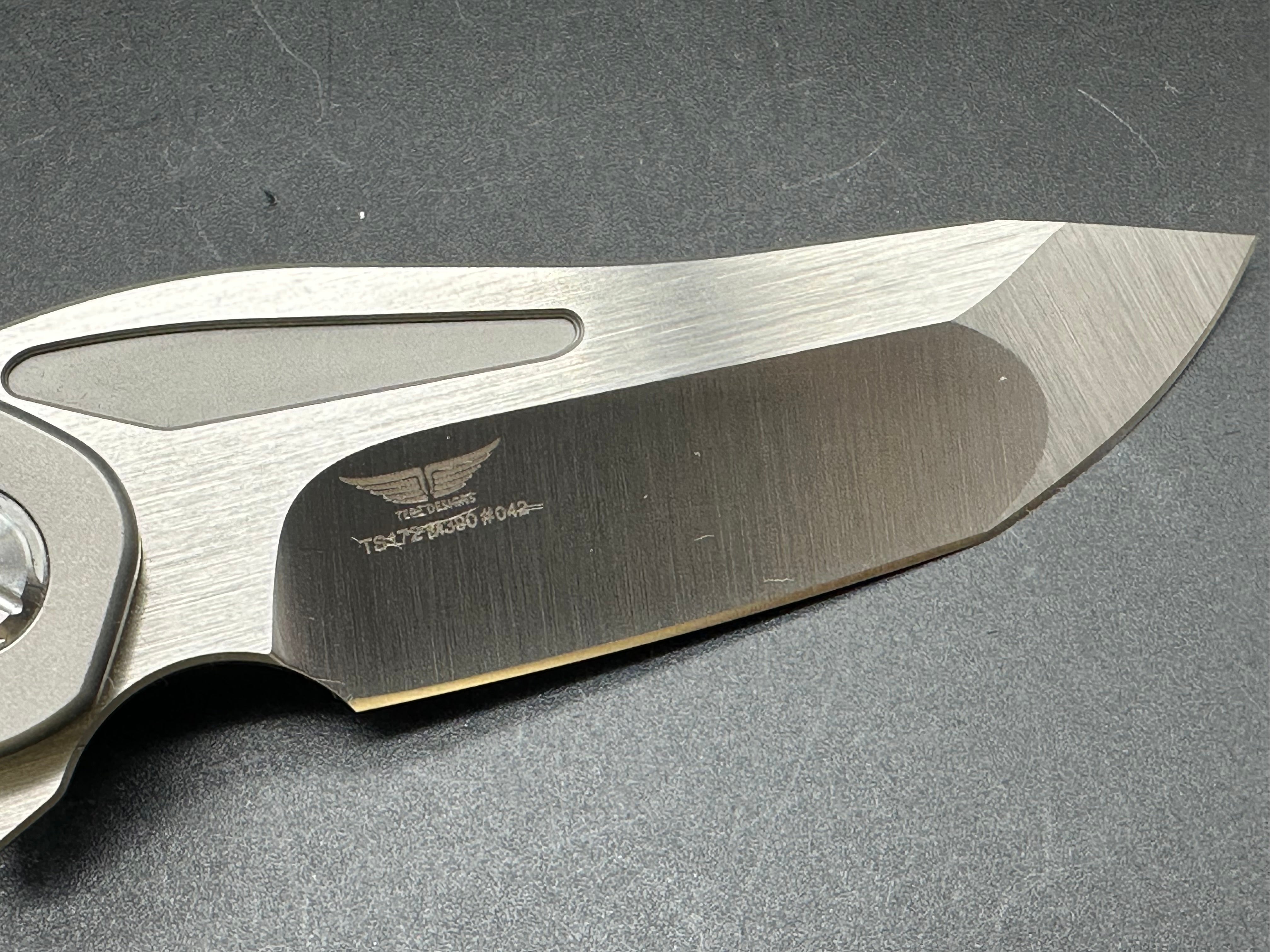 TwoSun TS172 Ti/timascus inlay w/M390 blade