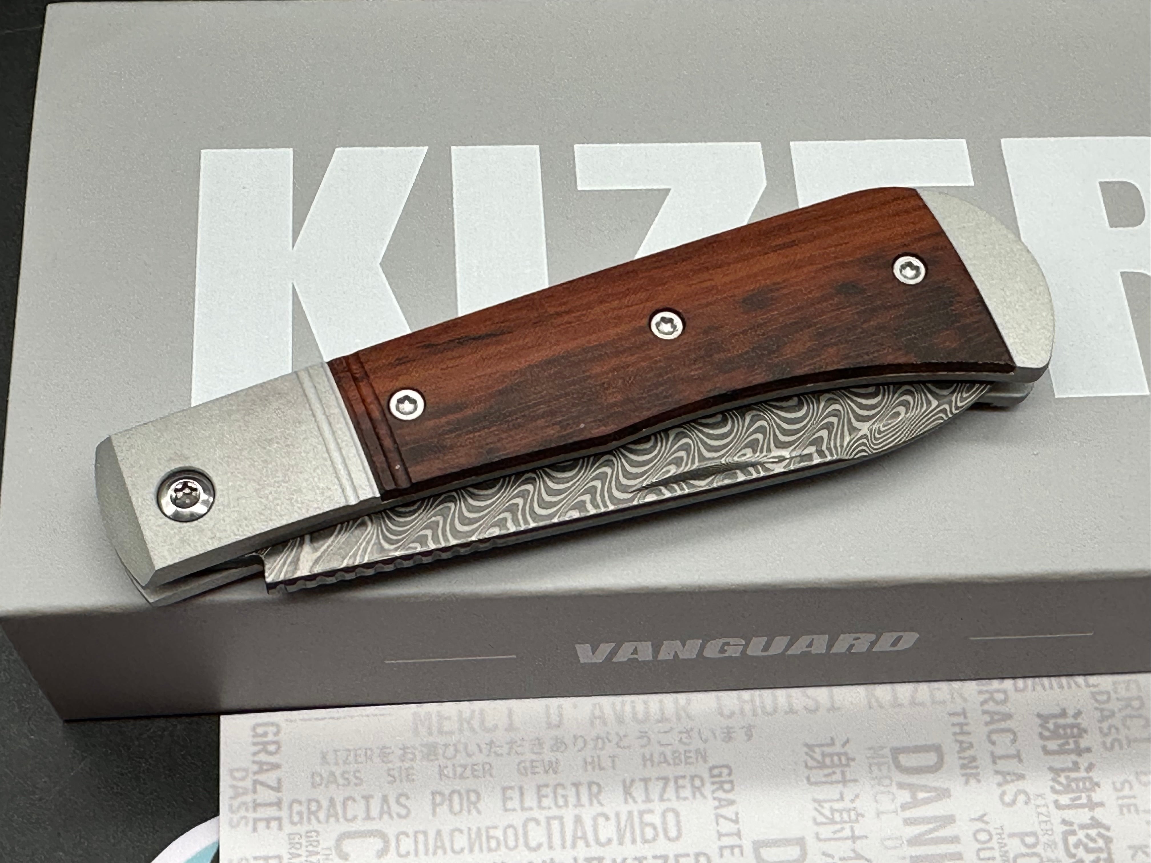 Kizer Trestle | Damascus | Aluminum & Leopard Wood