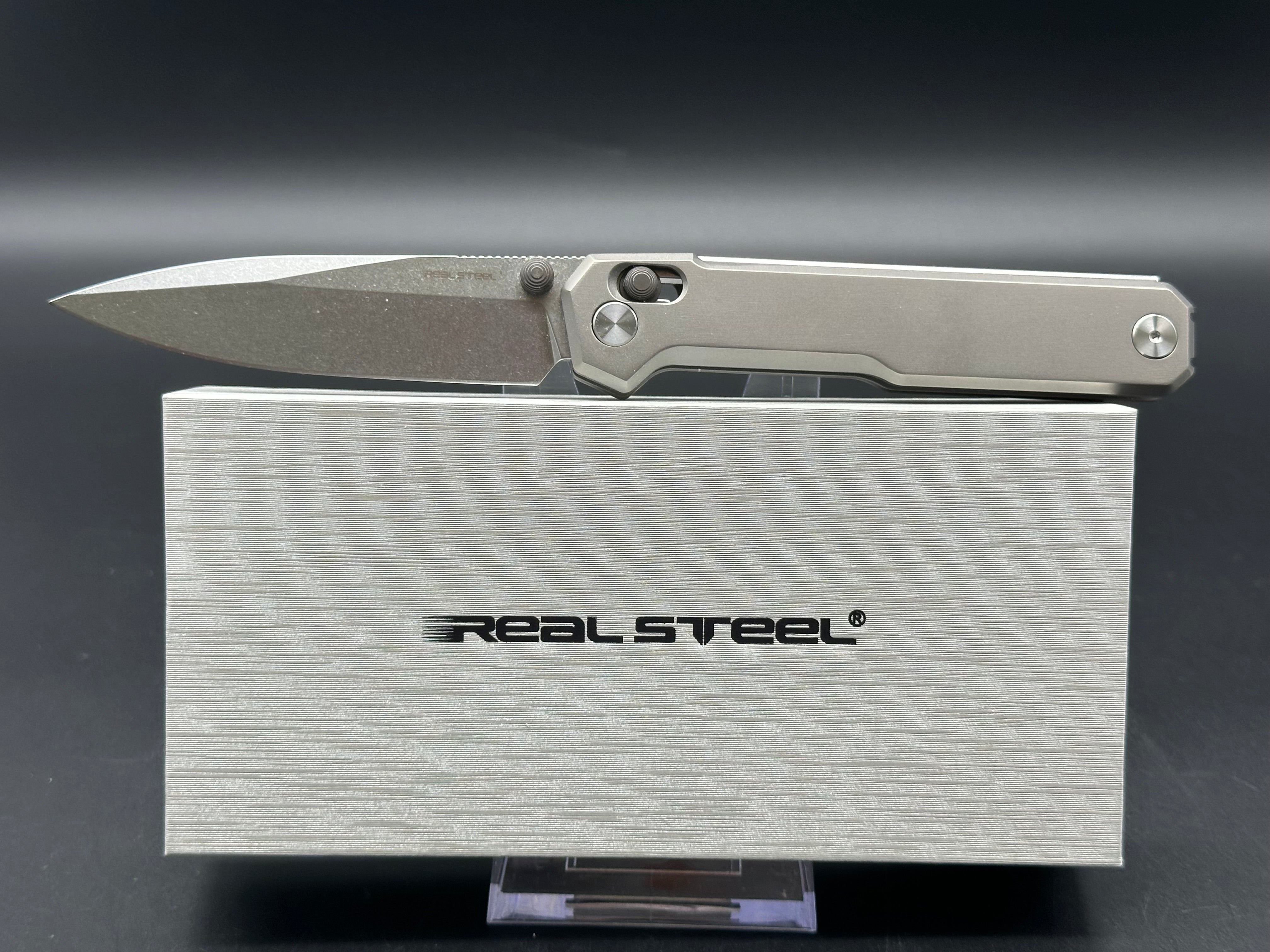 Real Steel Perix 3.5” Nitro-V Stonewash Blade, Stonewash Titanium Handle