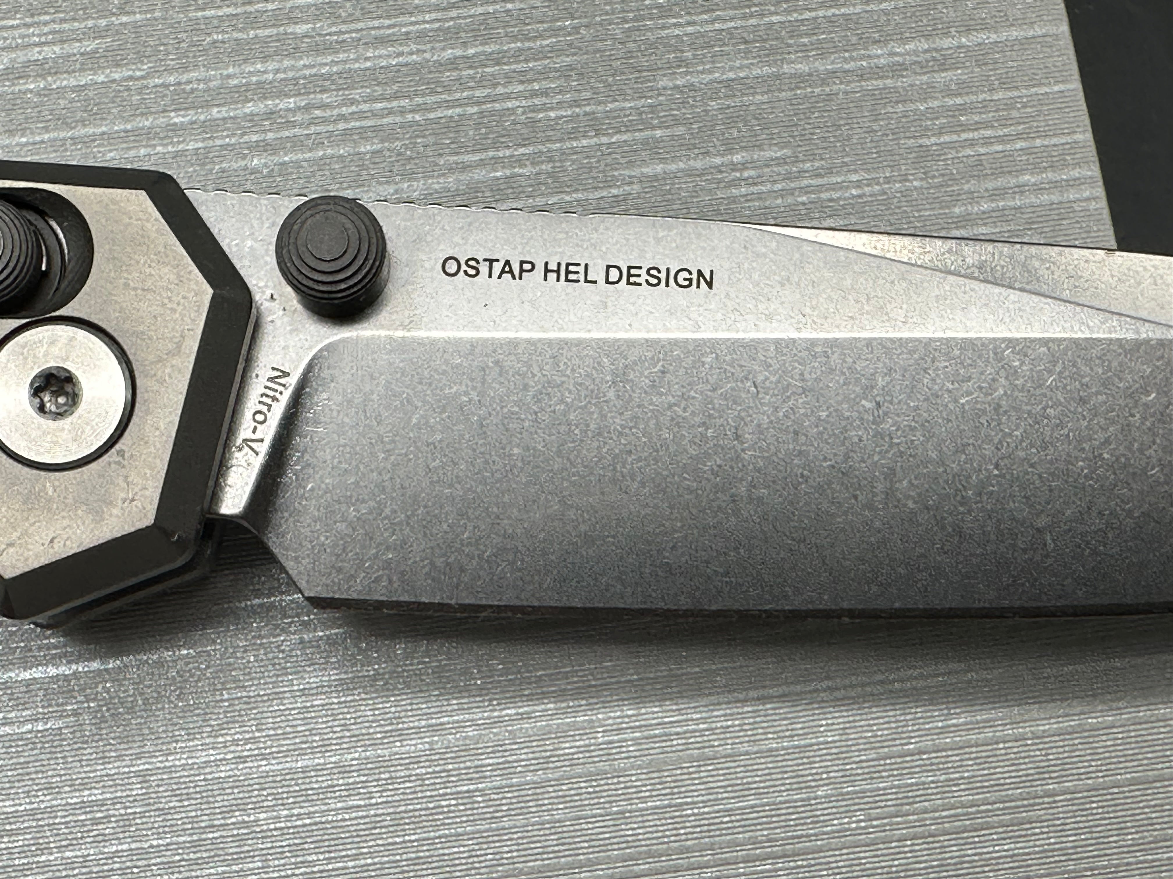 Real Steel Perix 3.5” Nitro-V Stonewash Blade, Stonewash Titanium Handle