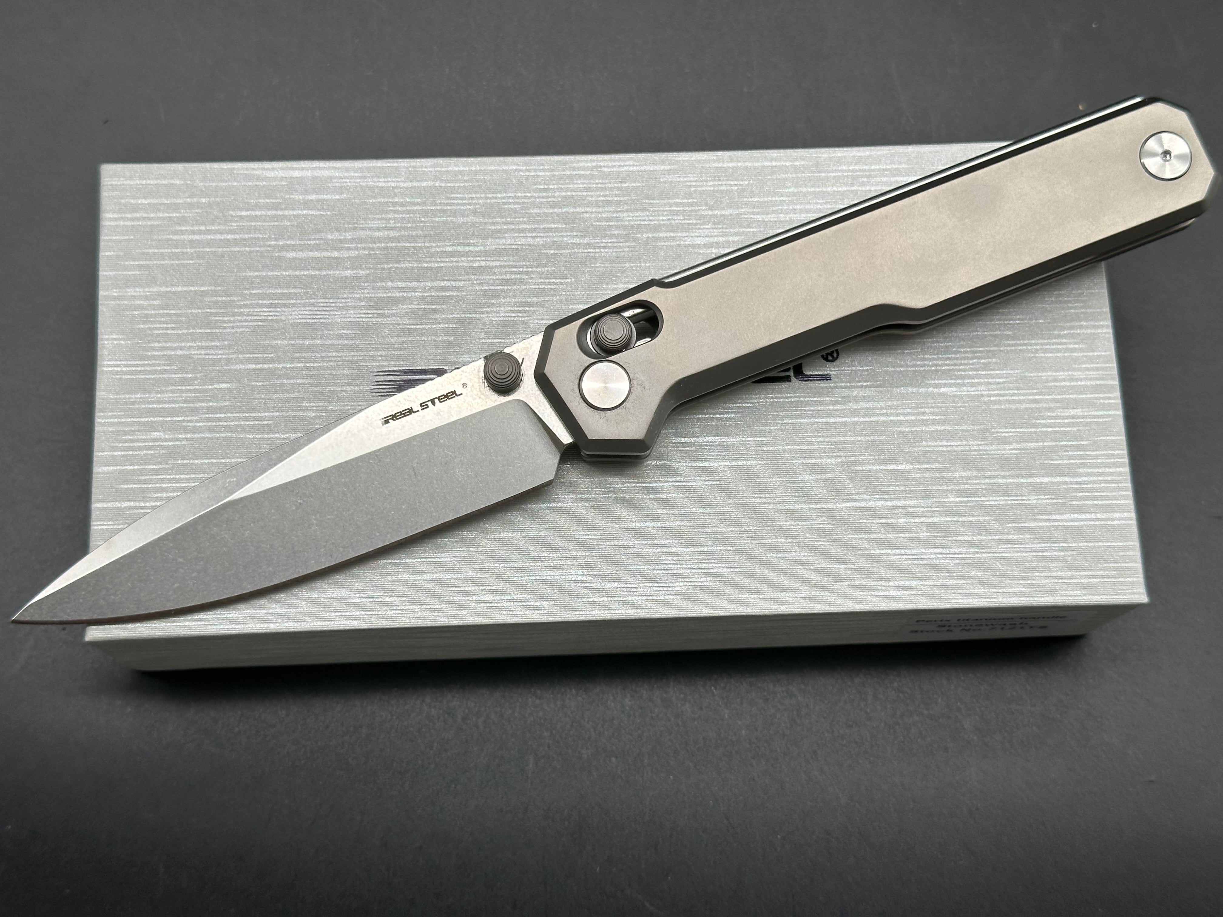 Real Steel Perix 3.5” Nitro-V Stonewash Blade, Stonewash Titanium Handle