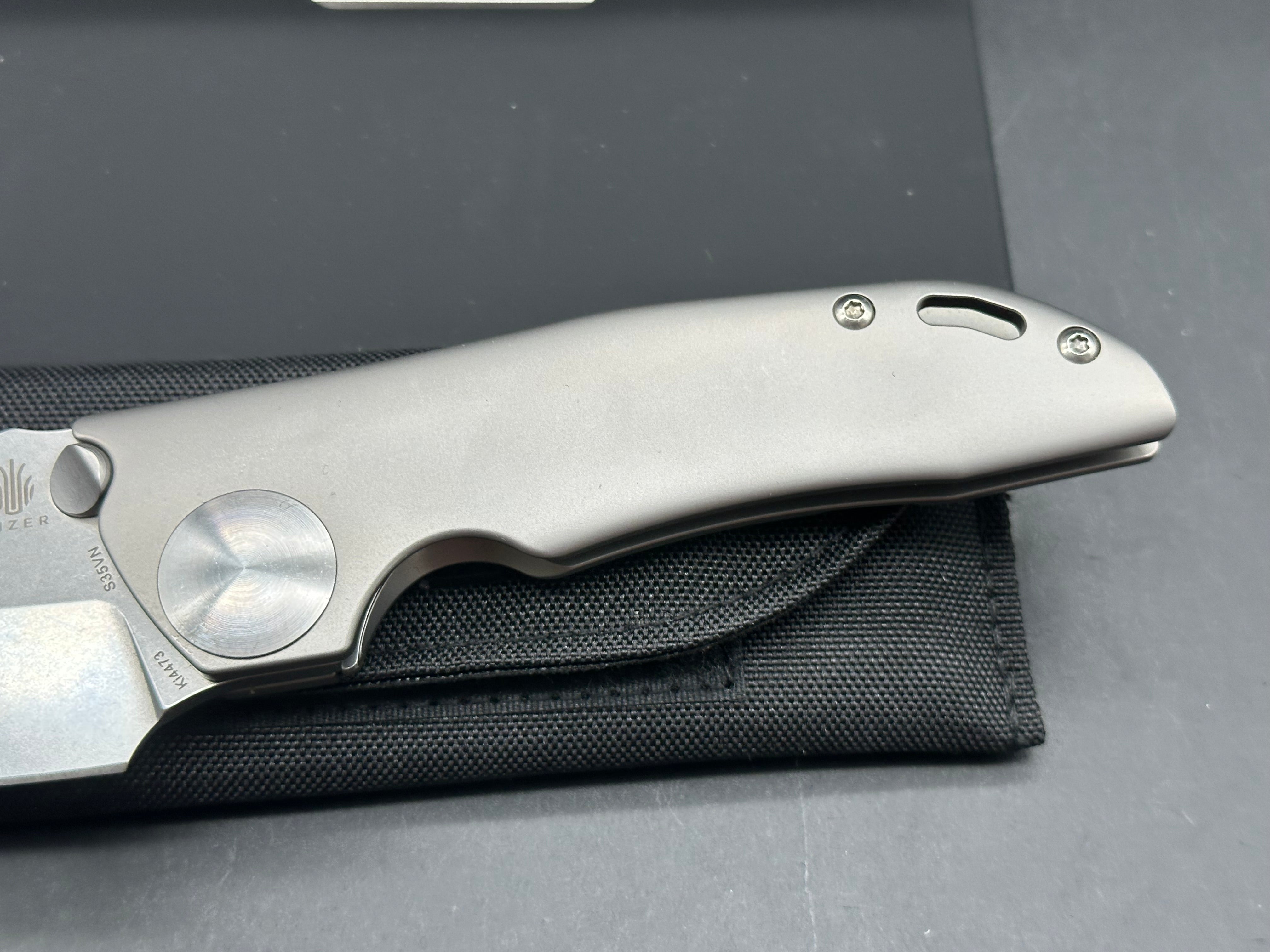 Kizer GPB1 / 3.625 inch tumbled finish CPM-S35VN blade. Bead blasted titanium frame with polished hardware