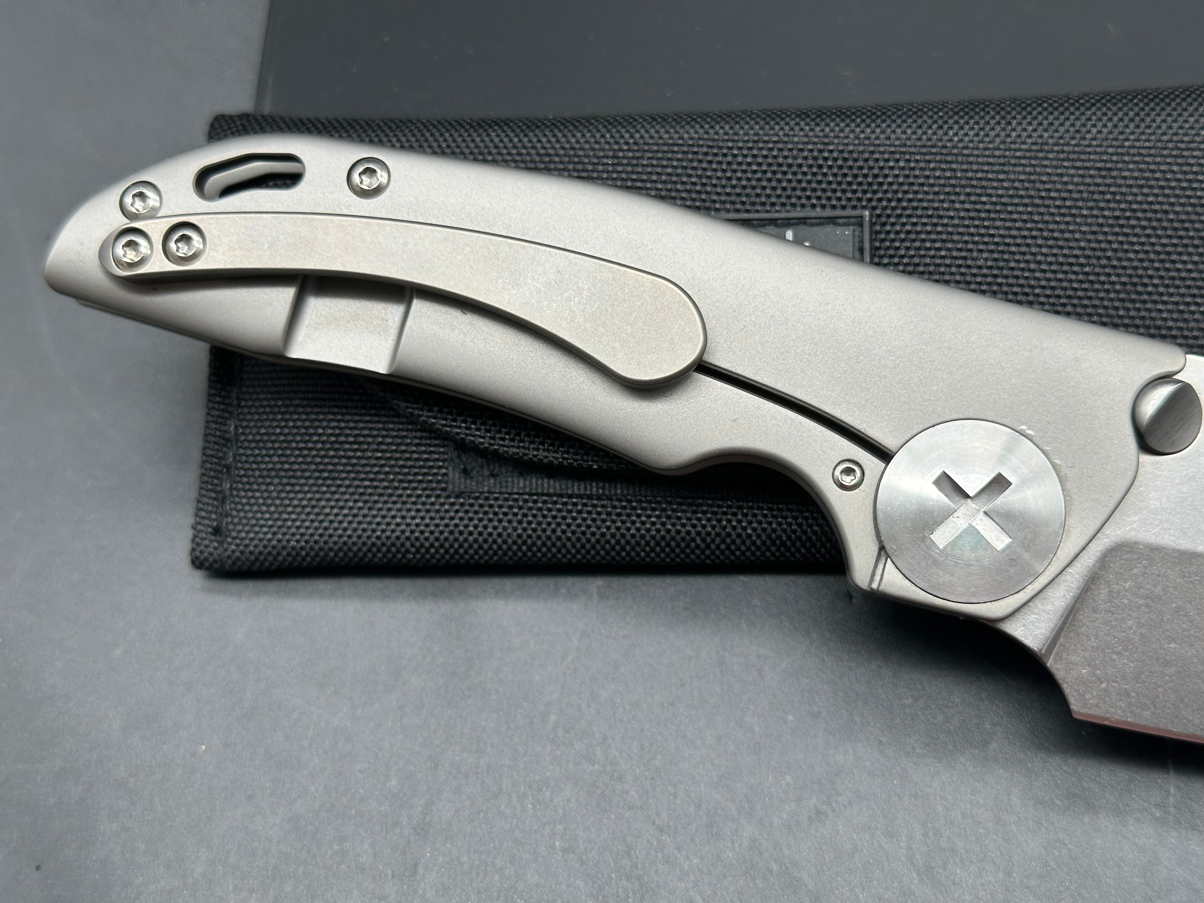 Kizer GPB1 / 3.625 inch tumbled finish CPM-S35VN blade. Bead blasted titanium frame with polished hardware