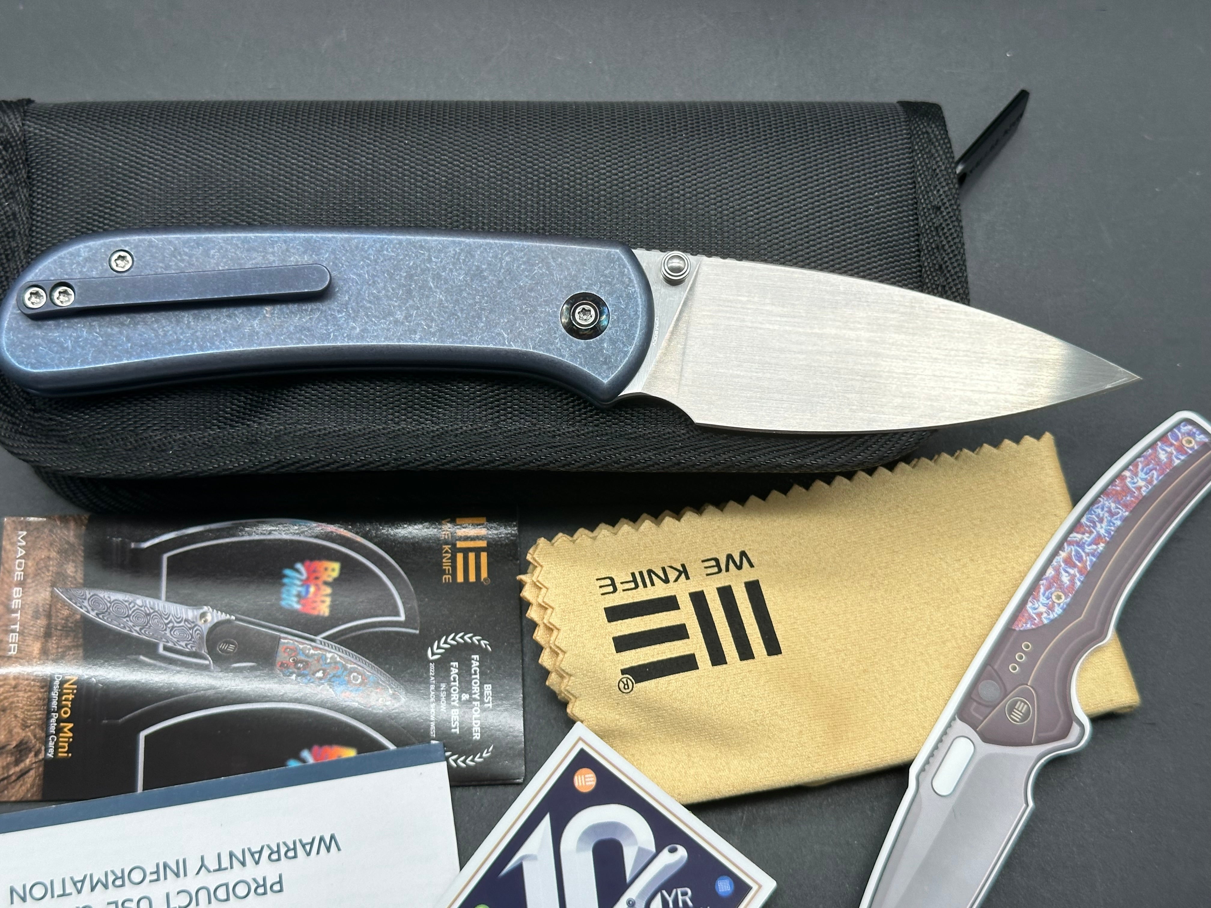 WE Qubit, 3.2" 20CV Satin Blade with Blue Stonewash Titanium Handle