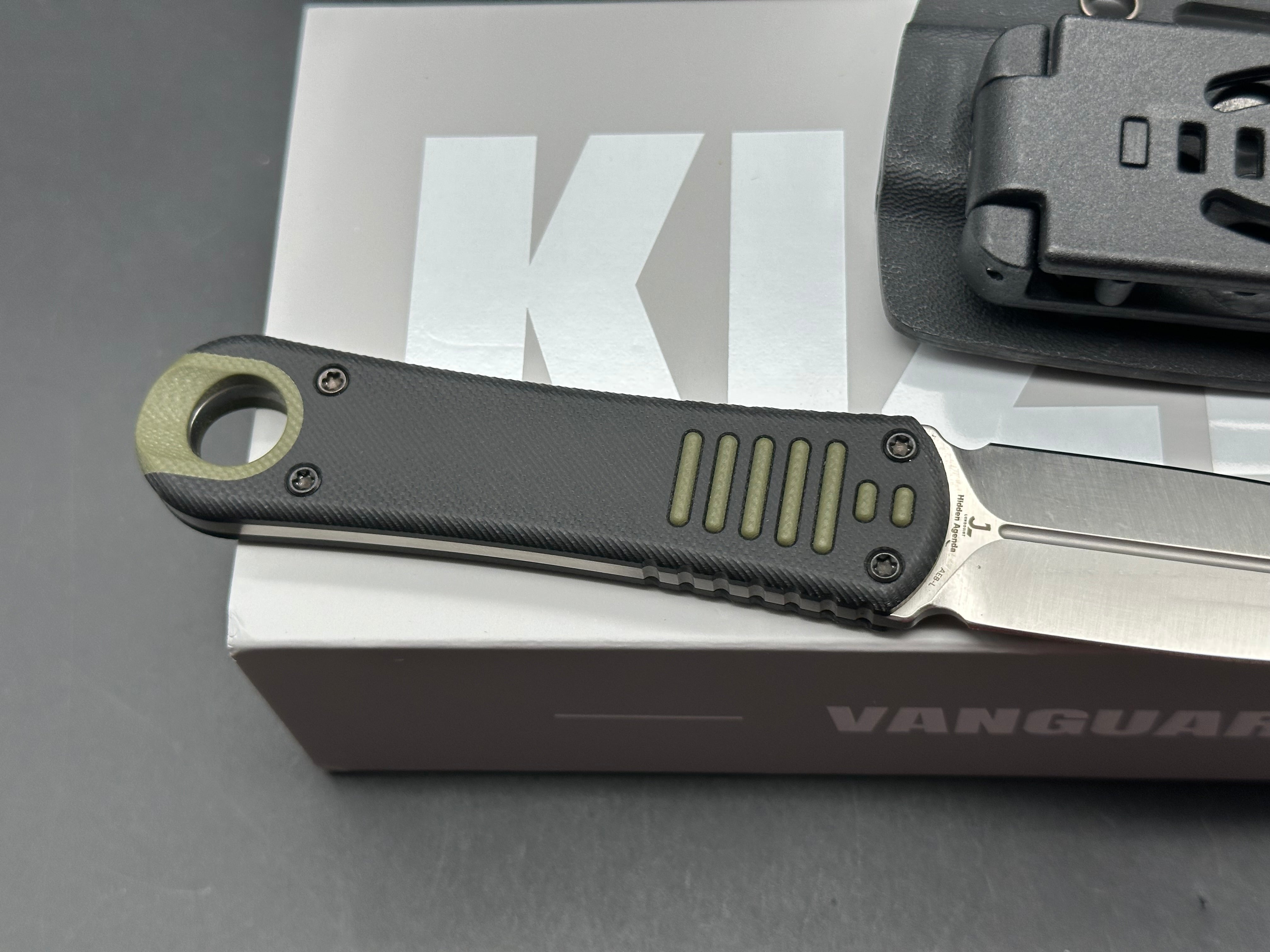 KIZER HIDDEN AGENDA FIXED BLADE DAGGER KNIFE GREEN/BLACK G10 HANDLE AEB-L STEEL