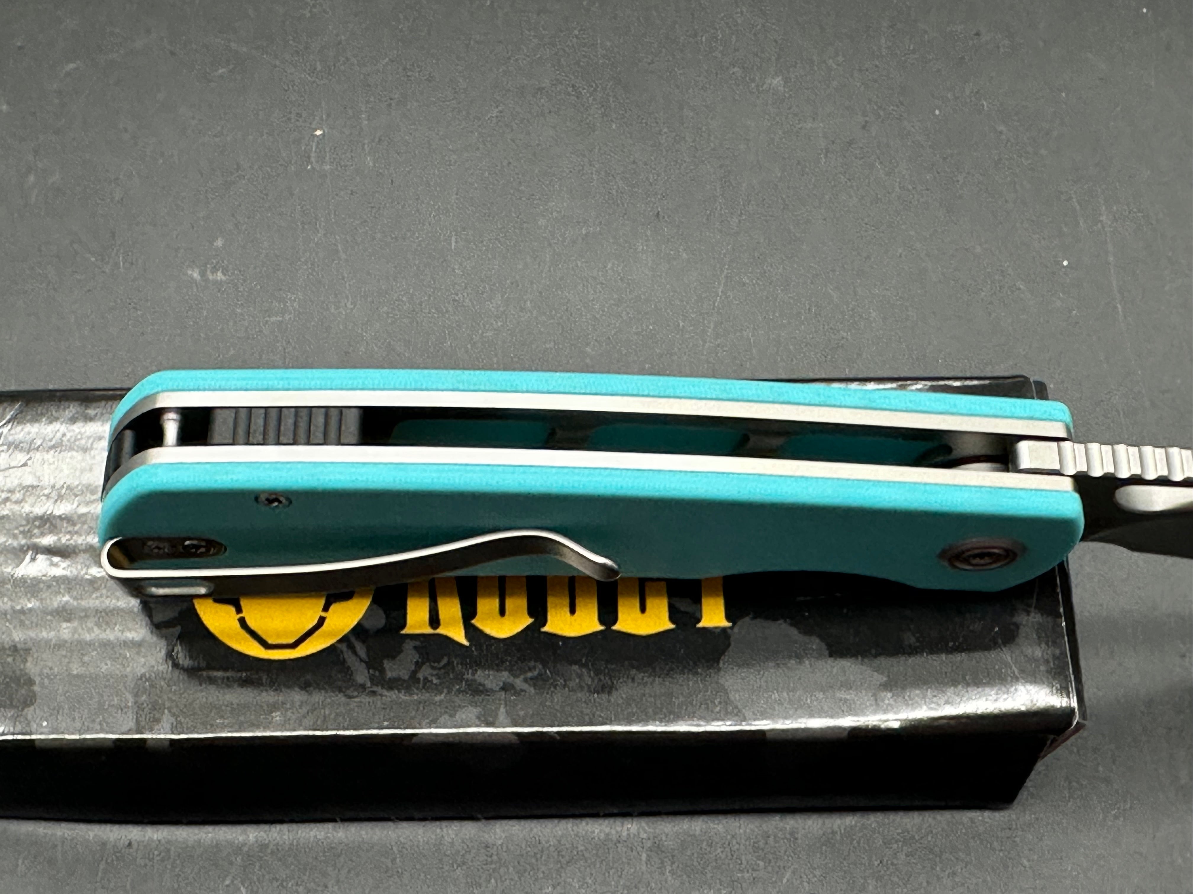 KUBEY GURKHA TIFFANY BLUE G-10 HANDLE BEADBLAST SANDVIK 14C28N BLADE KNIFE
