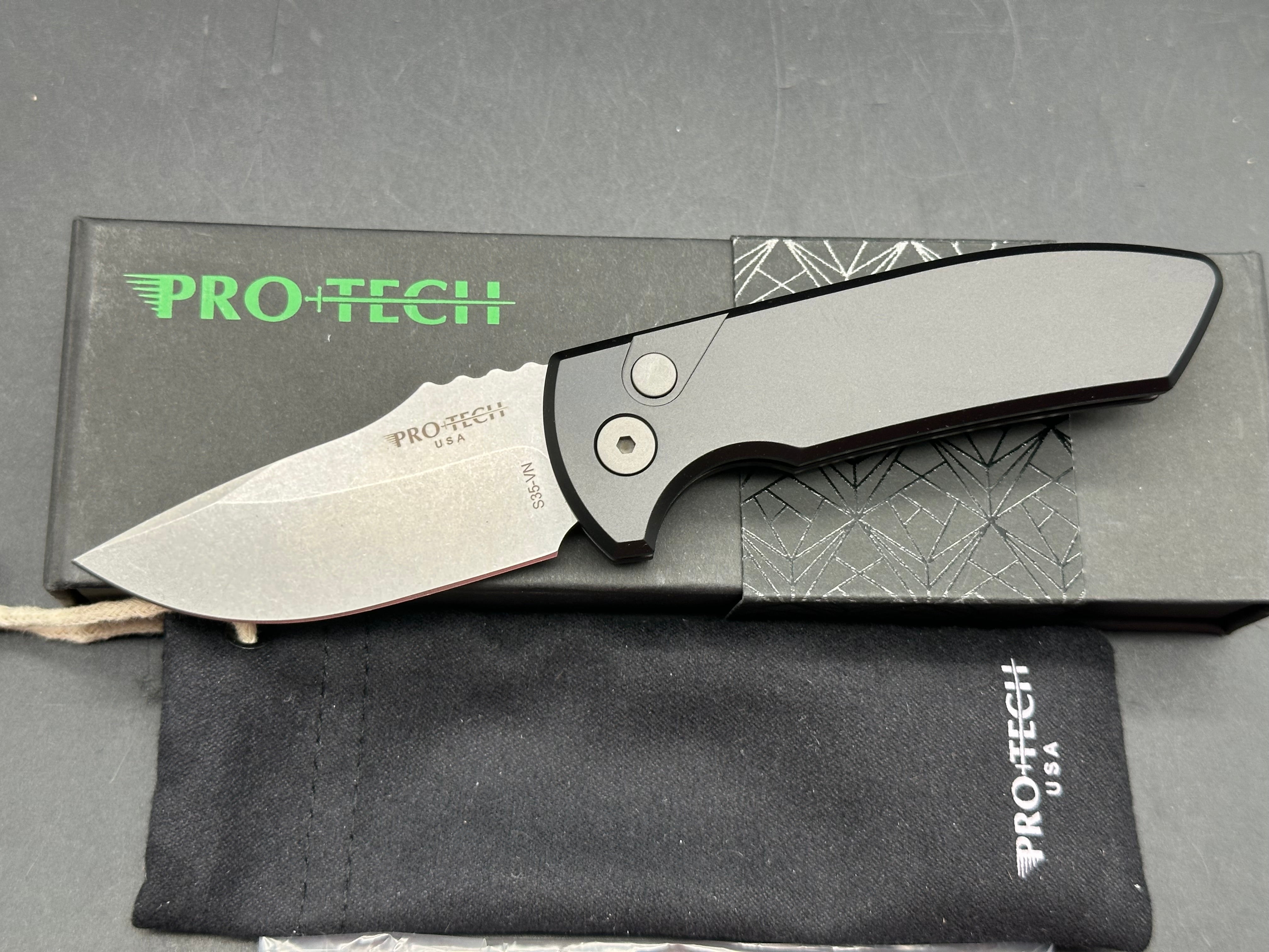 ProTech SBR Auto, 2.6" CPM S35VN Stonewash Blade with Black Smooth 6061 Aluminum Scales