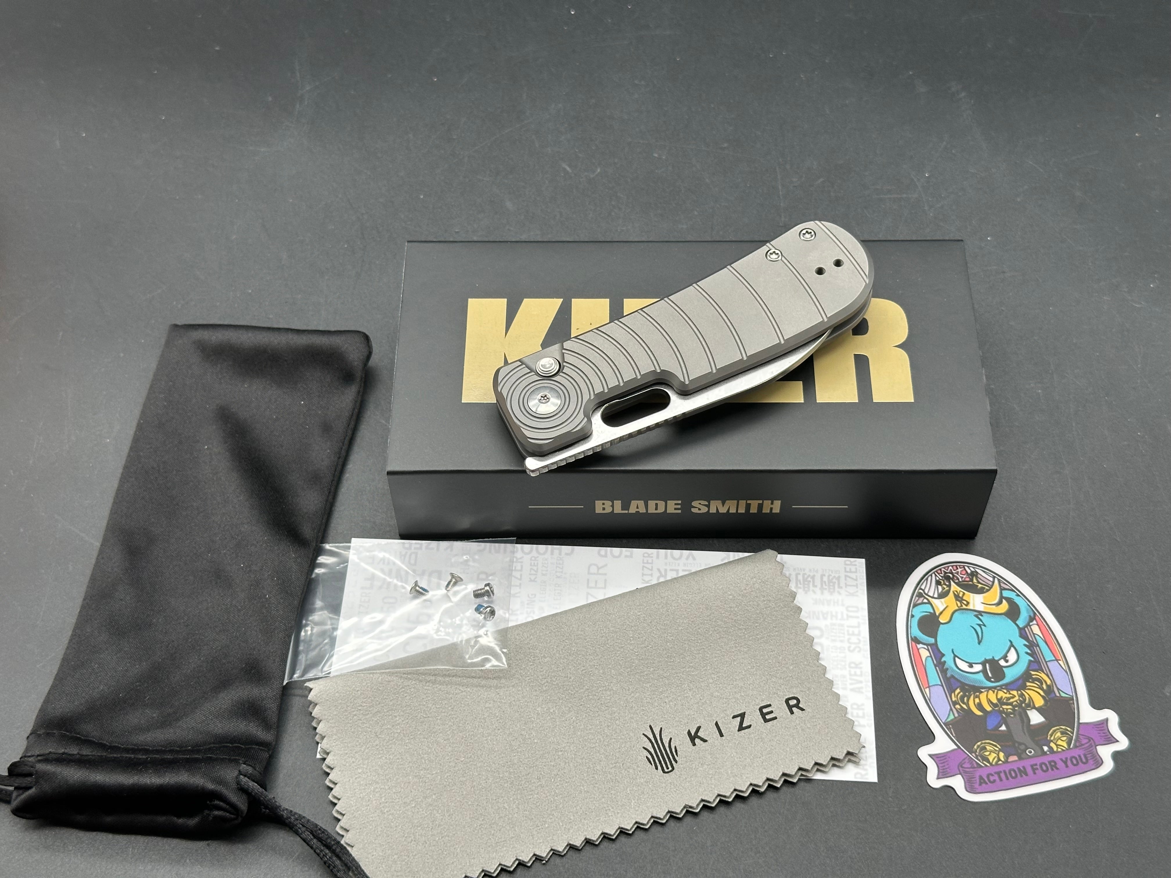 WMK EXCLUSIVE KIZER BANISH XL POCKET KNIFE TOP LINER LOCK TITANIUM HANDLE REX-45 STEEL BLADE