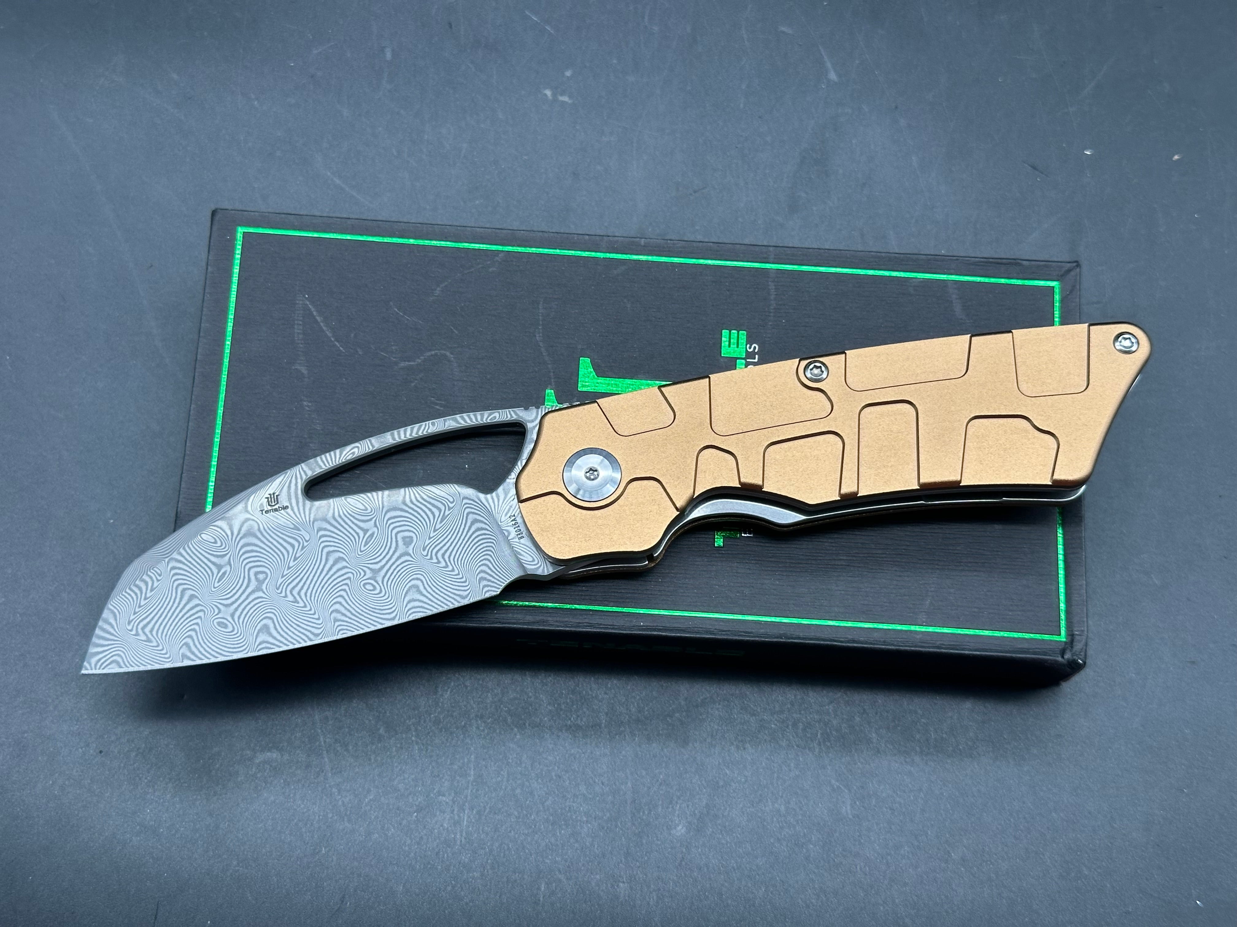Tenable Goblin L Folding Knife | 3.08" Water Ripple Damascus Blade