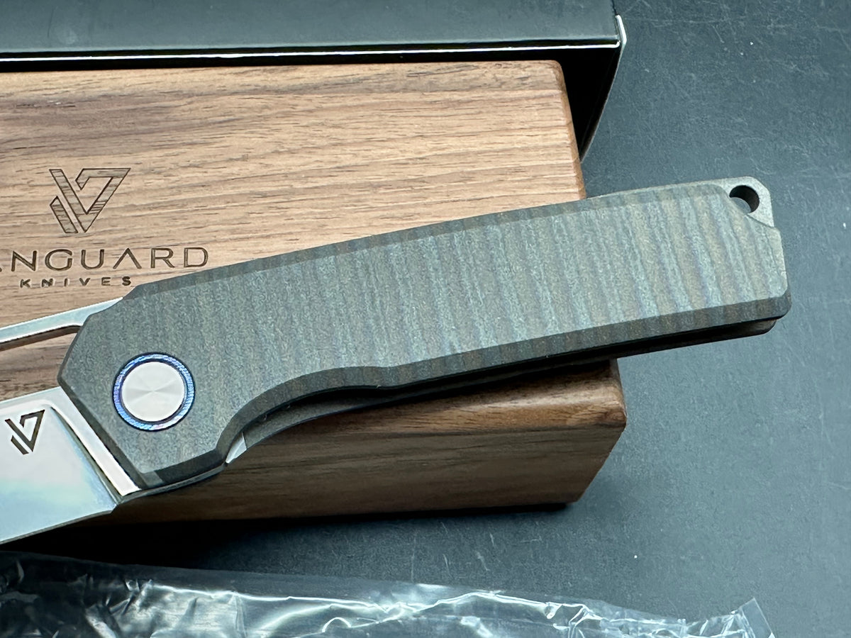 VANGUARD BREAKER INTEGRAL FLAME TITANIUM HANDLE SUPER-MIRROR VANAX BLADE