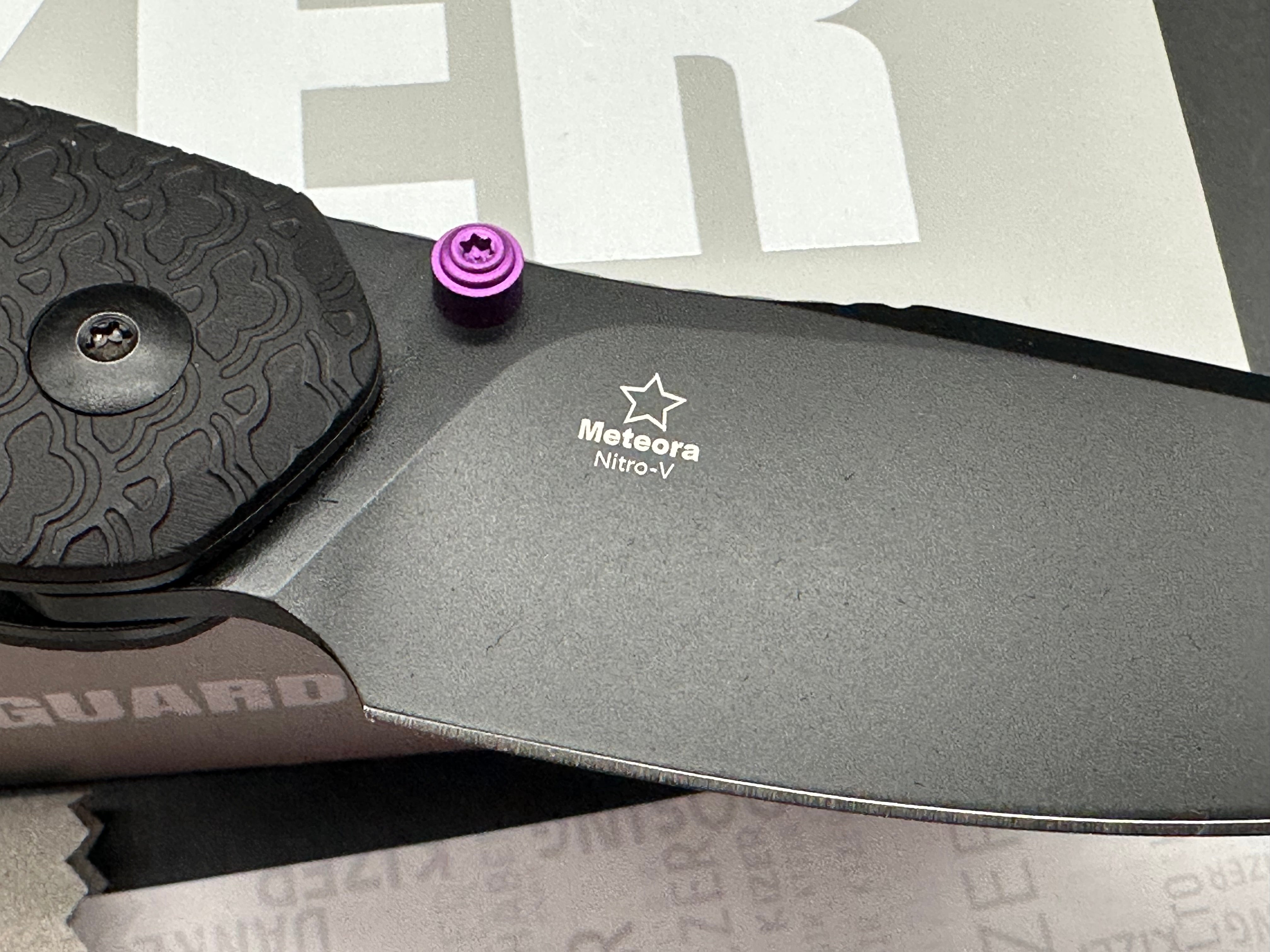 KIZER METEORA FOLDING KNIFE BLACK ALUMINUM HANDLE NITRO-V BLADE