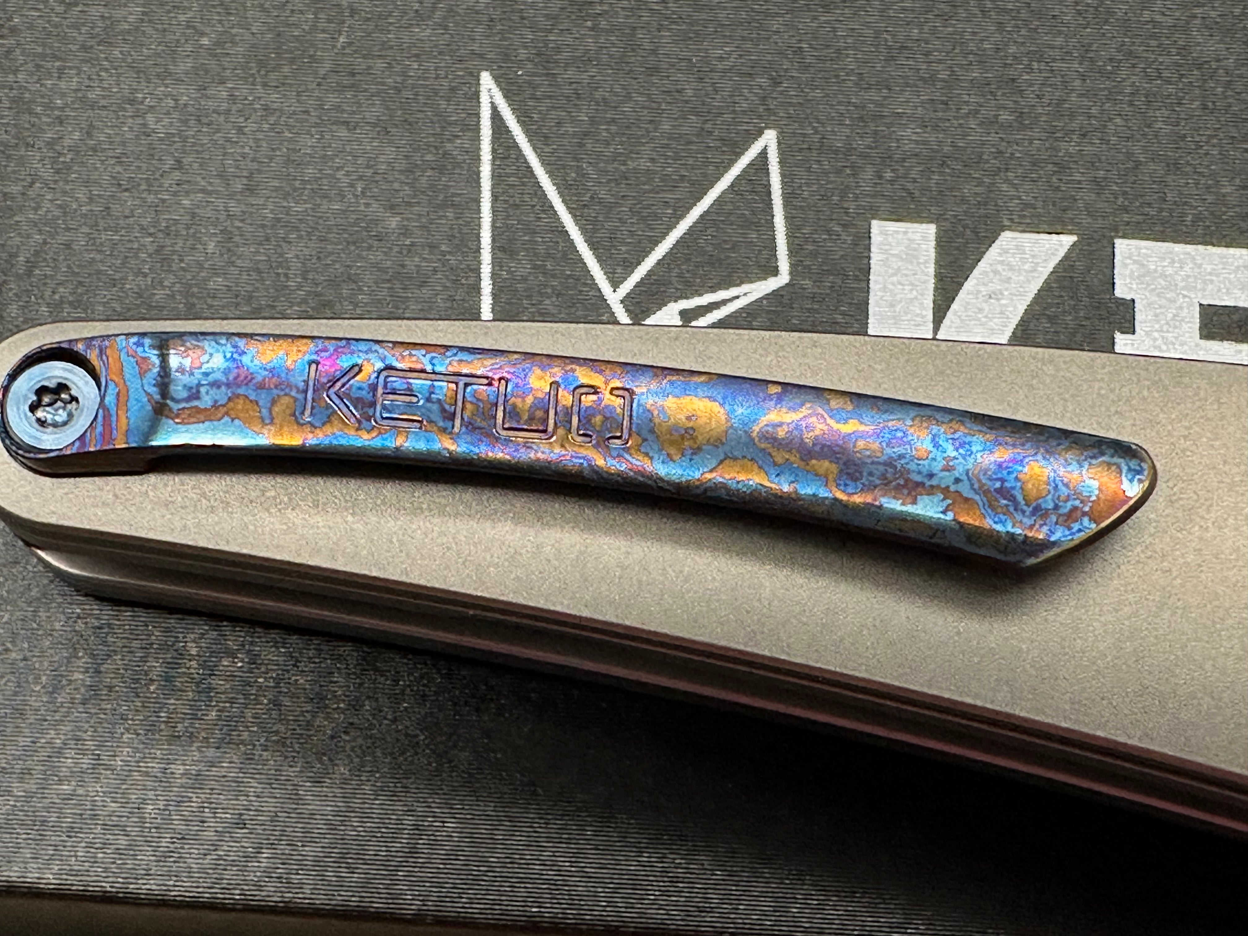 KETUO HAPPY HOUR TITANIUM/TIMASCUS/DAMASTEEL HANDLE M390 PLAIN EDGE