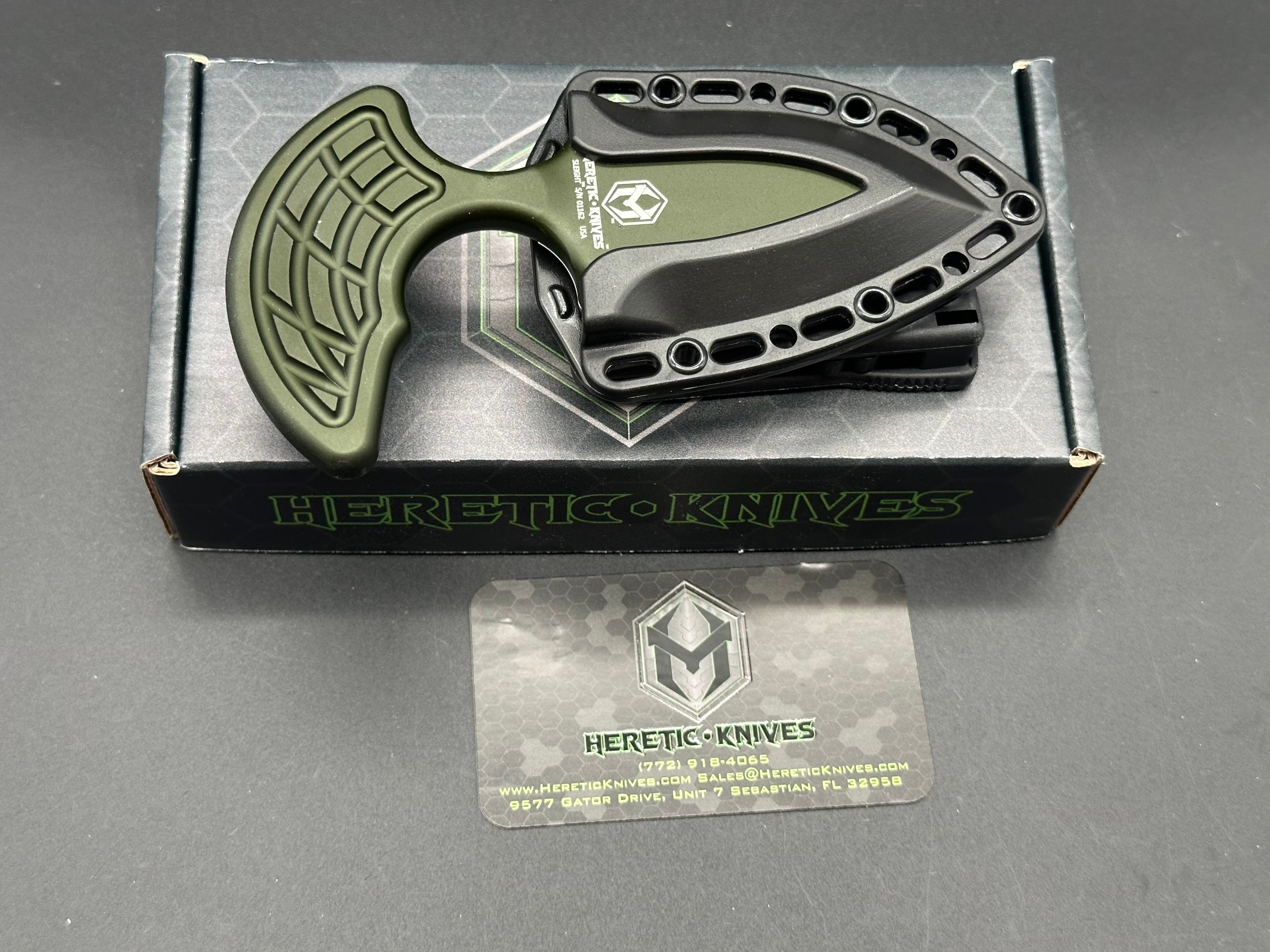 Heretic Sleight Push Dagger - Green Alum. (2.8" CPM-20CV) H050-5A-GRN