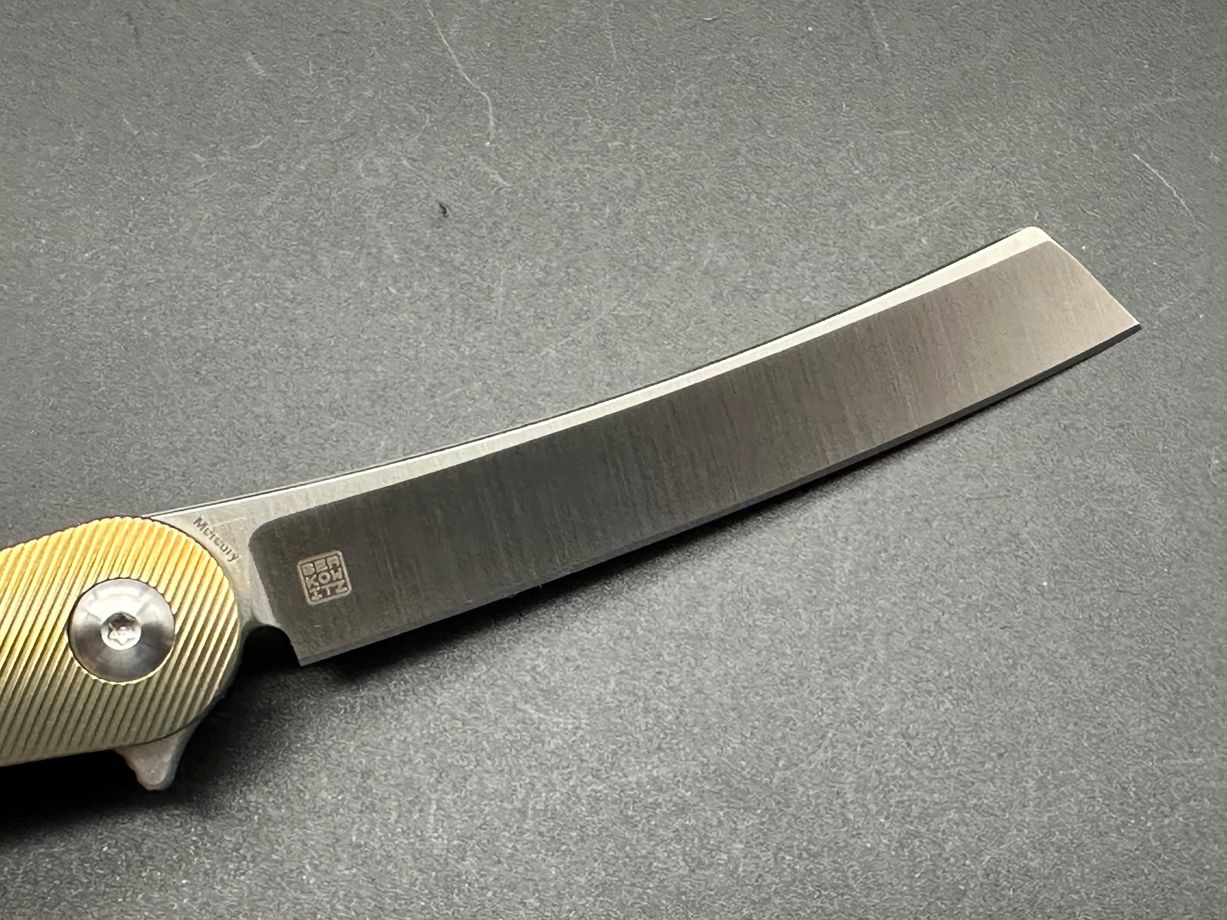 KIZER MERCURY POCKET KNIFE S35VN BLADE GOLD TITANIUM HANDLE KI3645A1