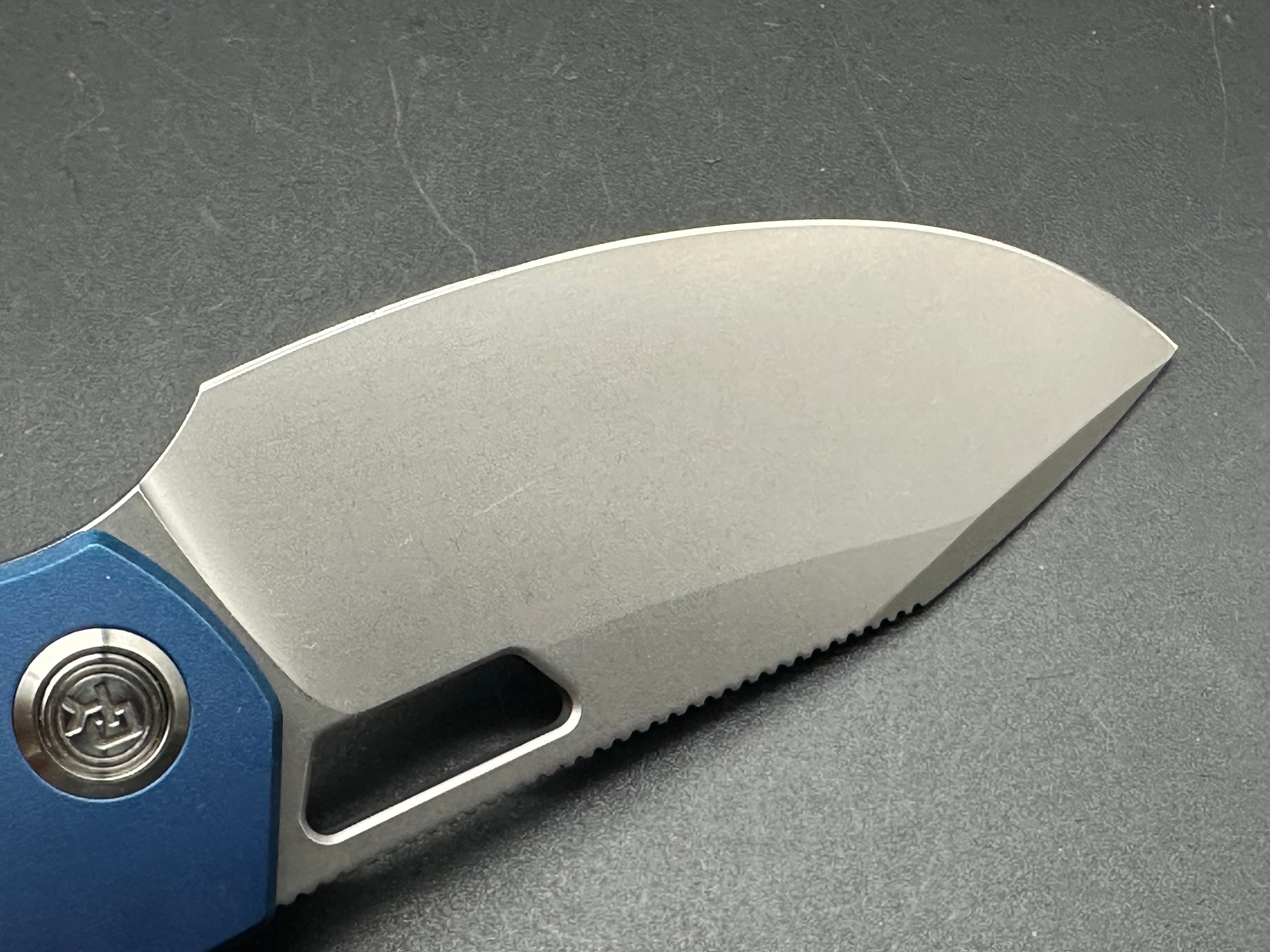 DIVO KNIVES GROWLER V2 POCKET KNIFE BLUE ALUMINUM HANDLE SANDWASHED 154CM PLAIN EDGE