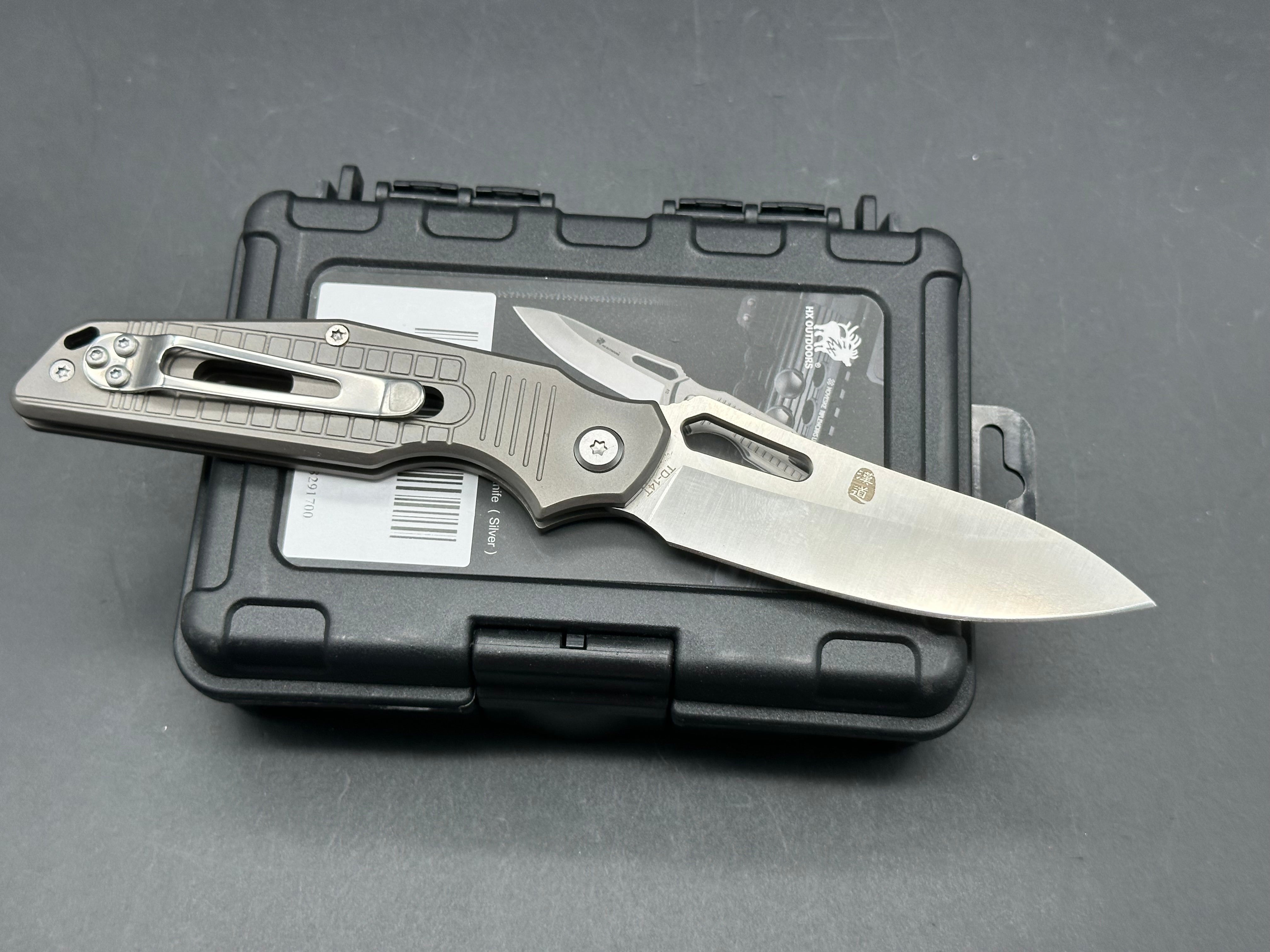 HX Outdoors TD14 T slip joint titanium handle w/D2 blade