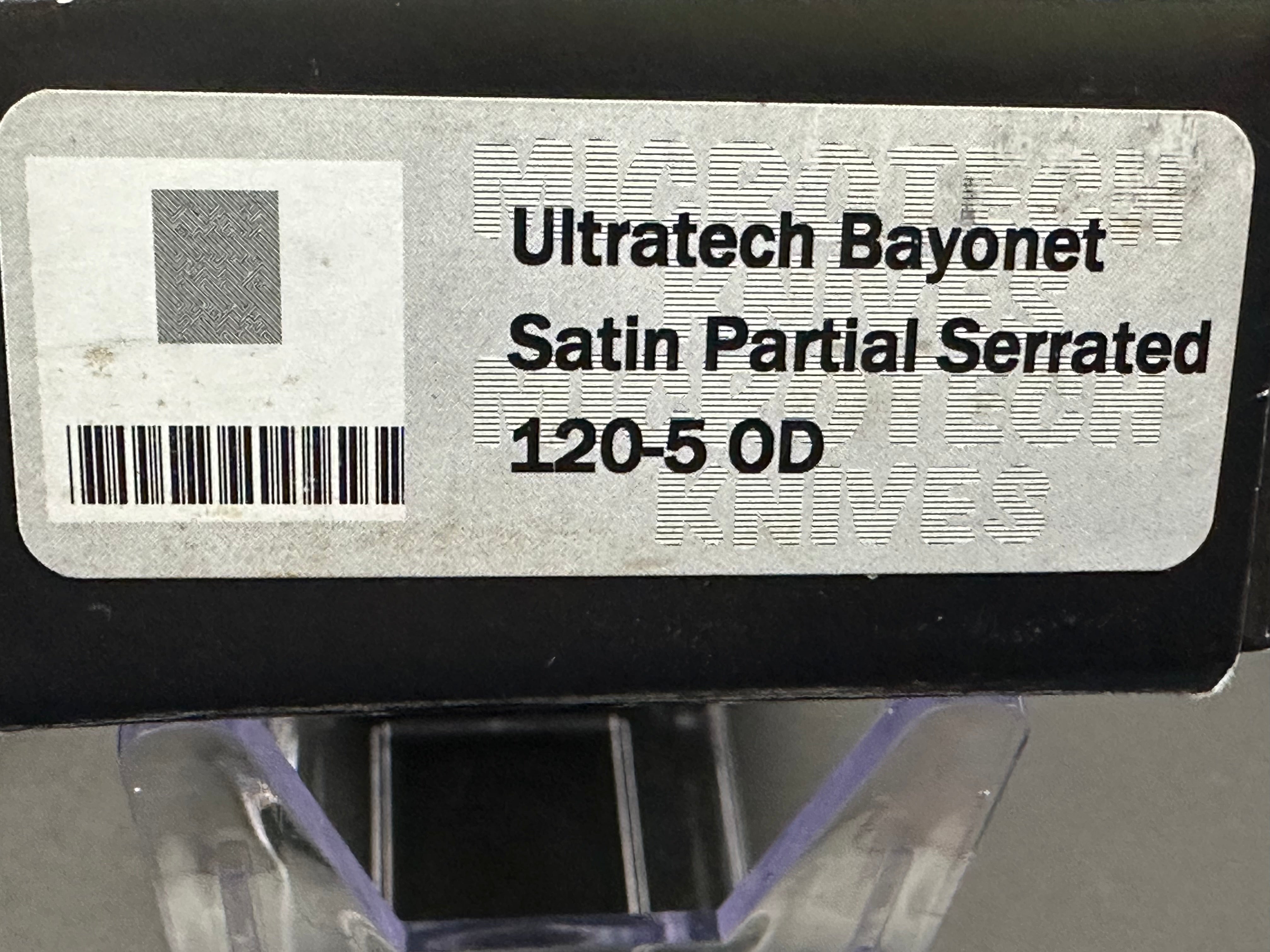 Microtech Ultratech green aluminum