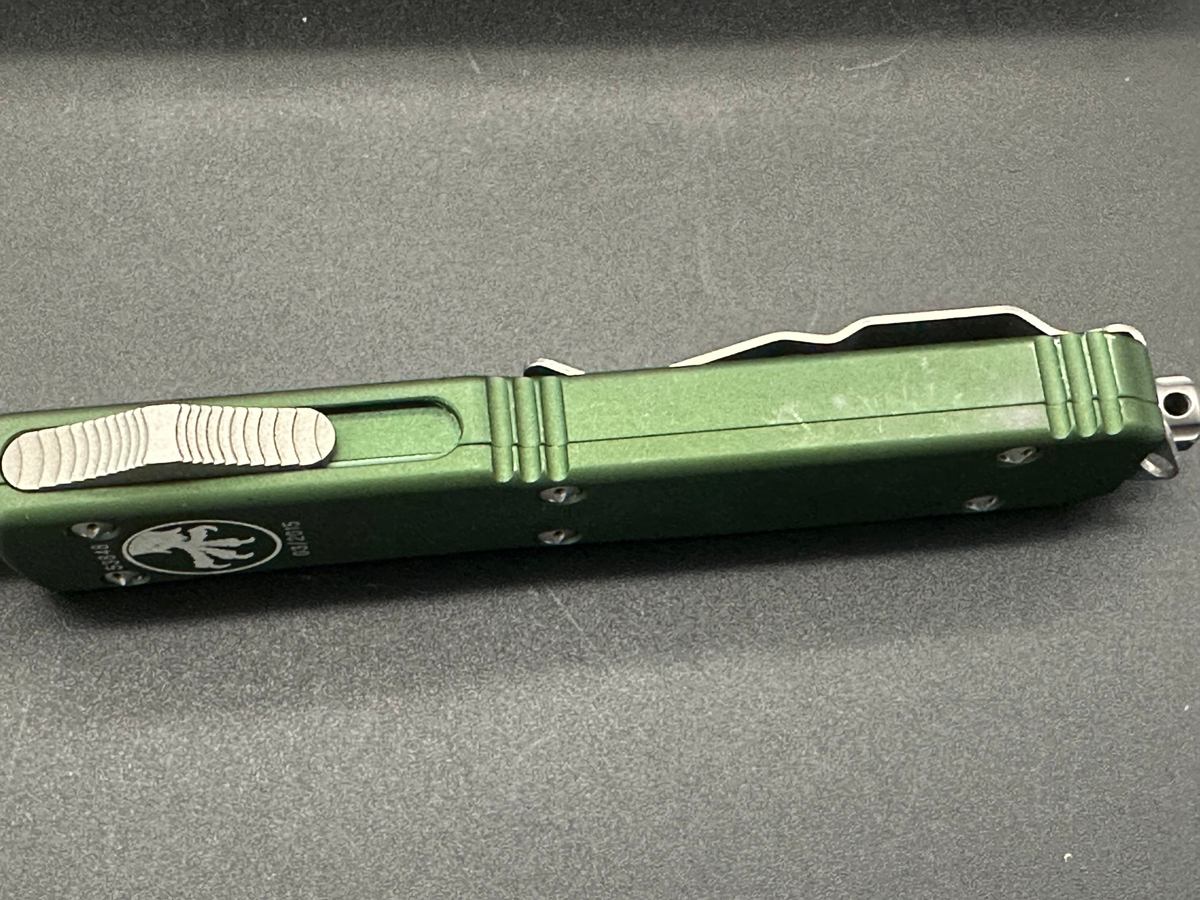 Microtech Ultratech green aluminum