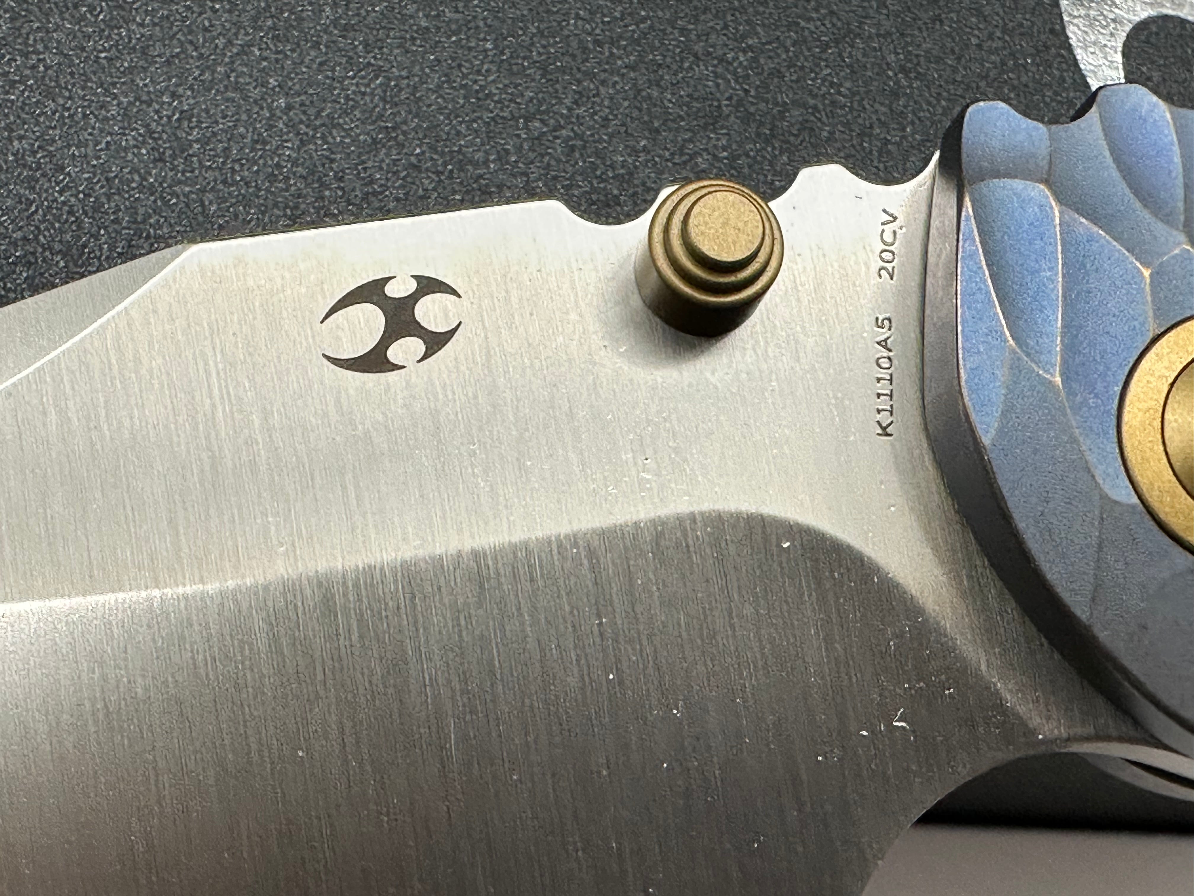 KANSEPT CAVEMAN BLUE ANODIZED TITANIUM CNC-MACHINED ROCK PATTERN HANDLE 3.57" CPM 20CV BLADE