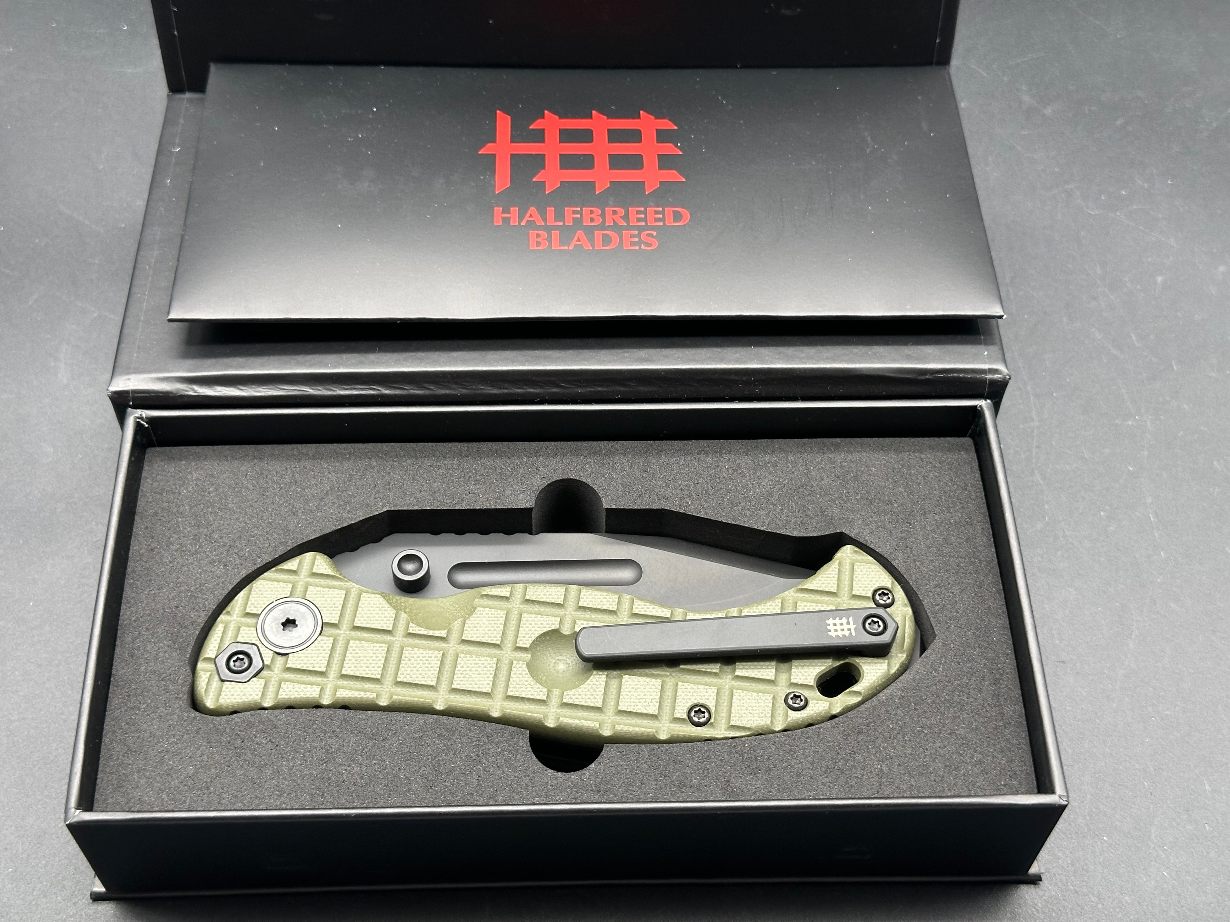 Halfbreed blades LBF-01 Large Bush Folder Gen-2 green G10 scales w/CPM 3V blade